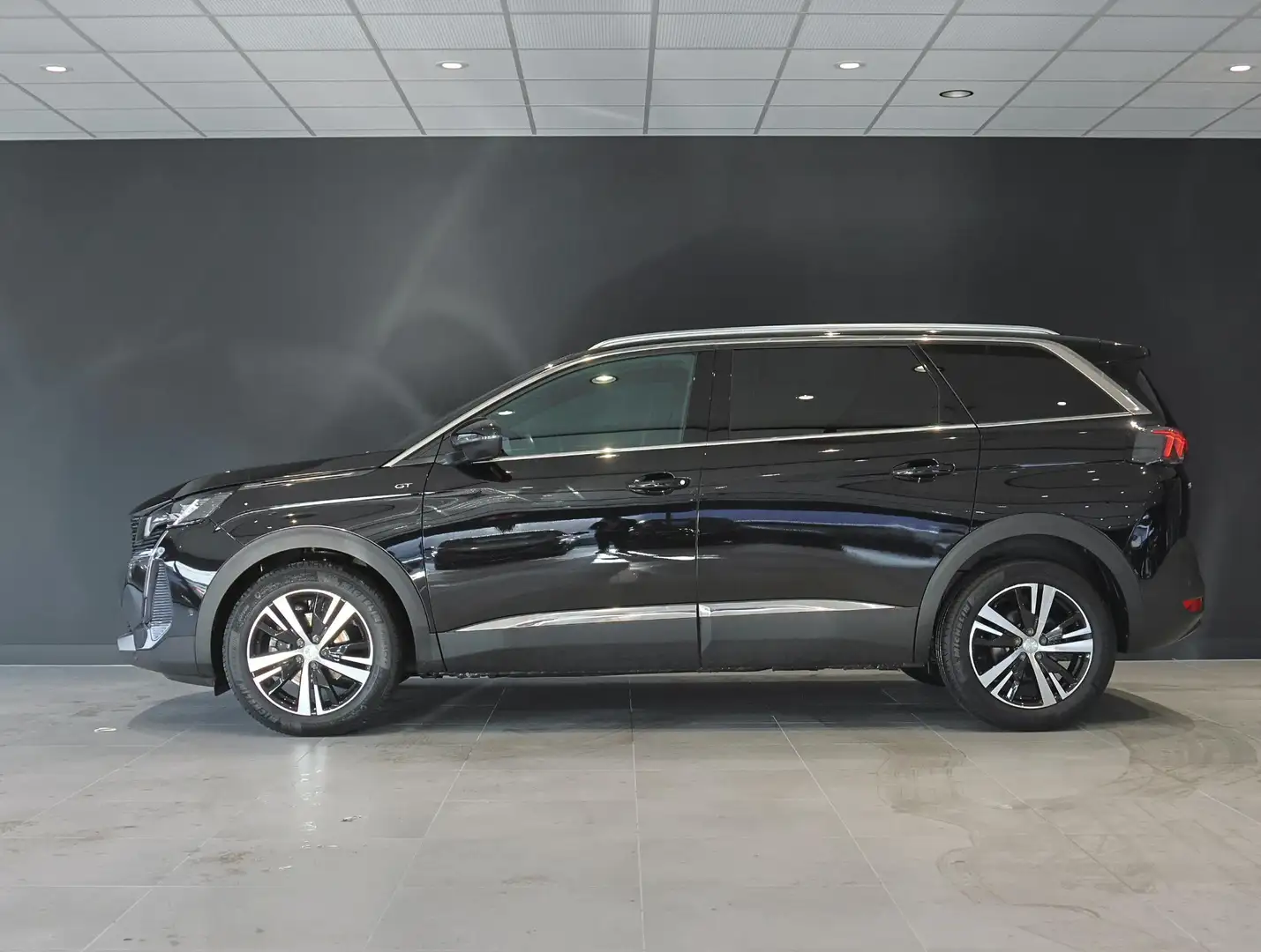 Peugeot 5008 SUV GT-Line 130 pk Automaat | Adaptieve cruise con Noir - 2