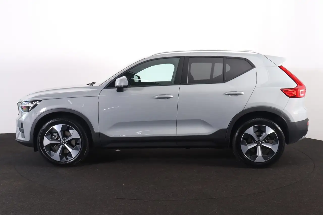 Volvo XC40 2026