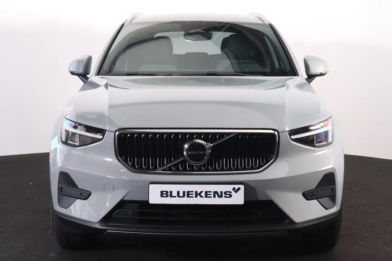 Volvo XC40 2026