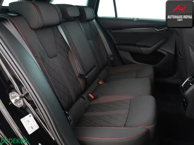 Skoda Octavia view 12
