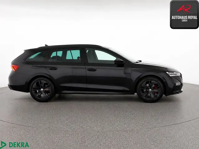 Skoda Octavia view 6
