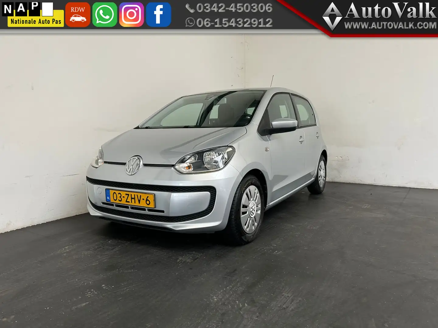 Volkswagen up! 1.0 move up! BlueMotion Grijs - 1