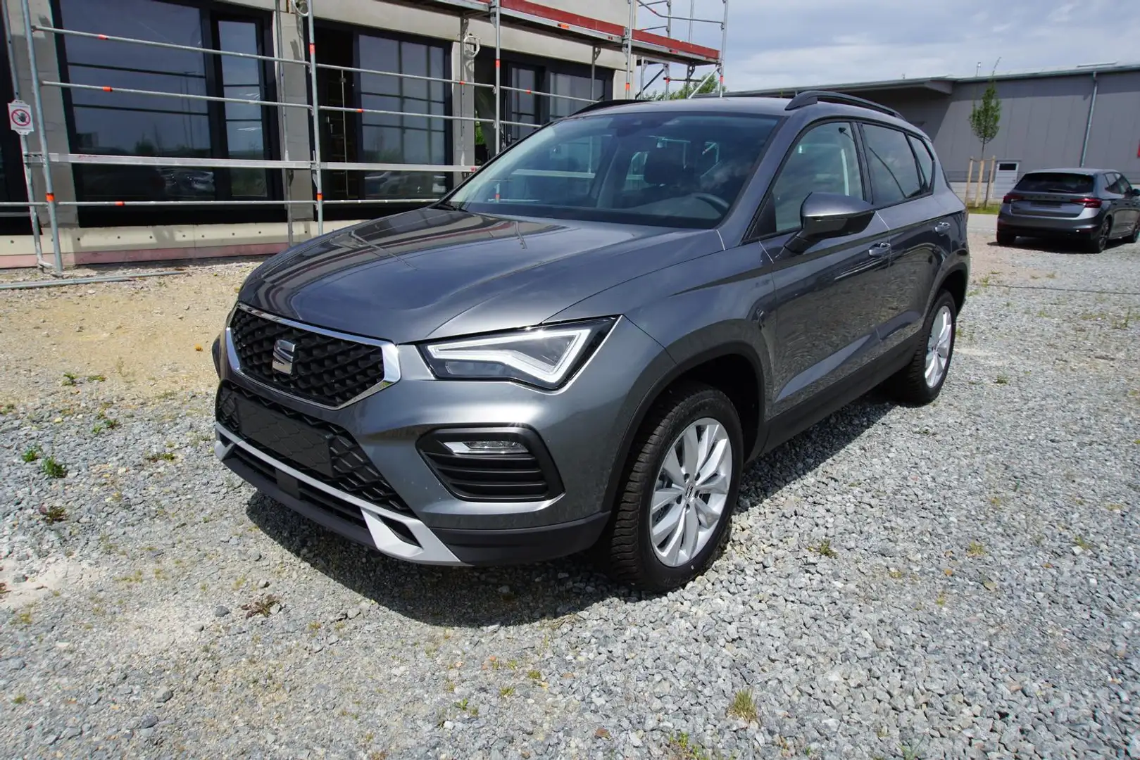 SEAT Ateca 1.5TSI Style AHK Navi/MirrorLi ACC Kamera Gris - 1