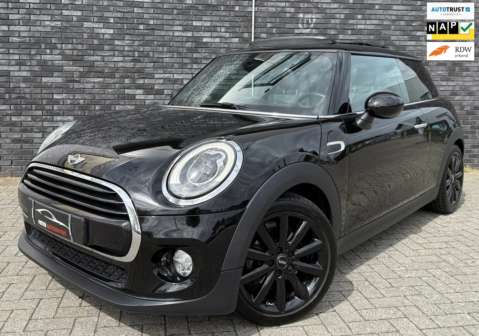 MINI Cooper Mini 1.5 Chili NAP|Harman&Kardon|Panorama|Head-Up| Zwart - 1