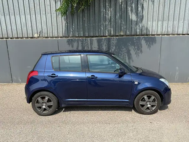 Suzuki Swift view 5