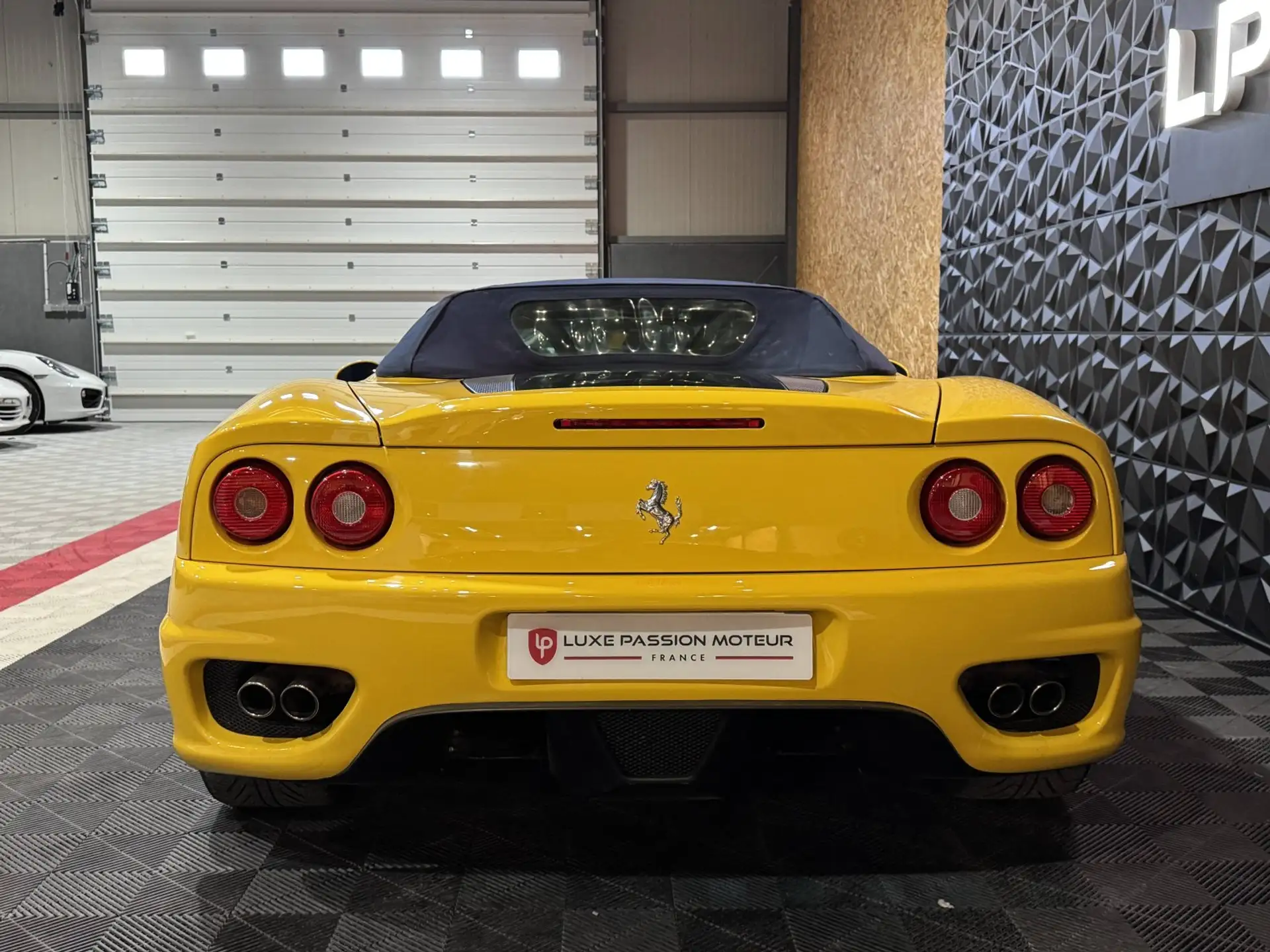 페라리 360 Spider 2003 노랑 사진 8
