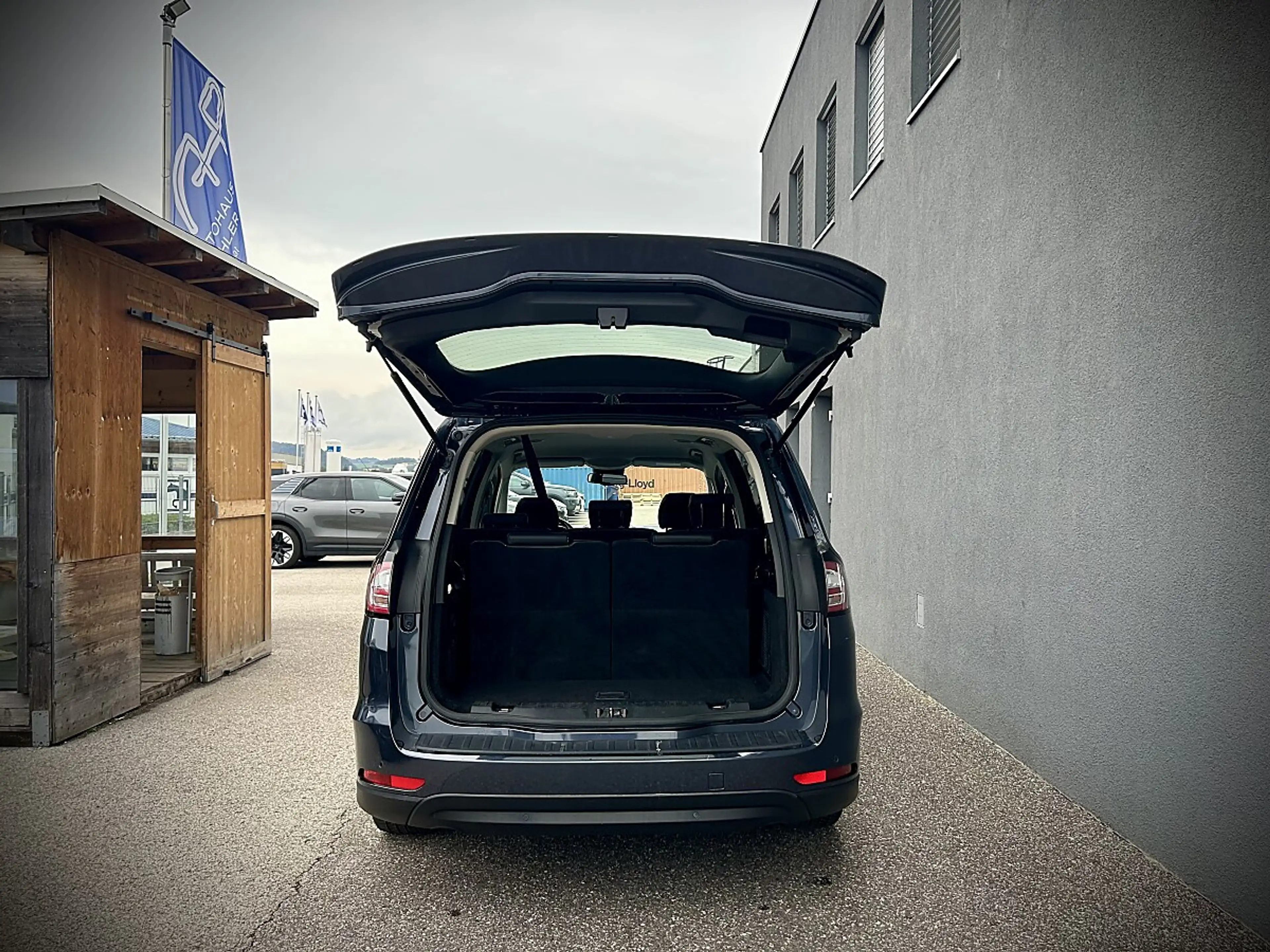 Ford Galaxy 2,0 EcoBlue Bi-Turbo SCR Titanium Aut. / VIGNAL... — photo 14