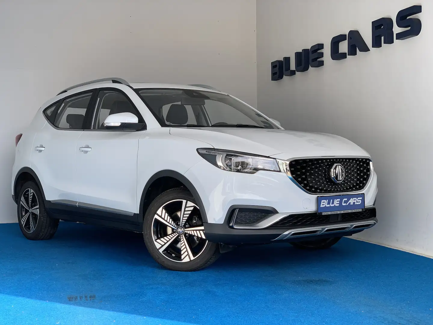 MG ZS Luxury MG Garantie 45 kWh Pano/Navi/Kamera Weiß - 1