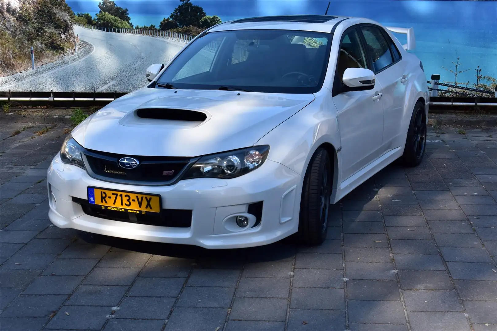 Subaru Impreza 2.5T WRX STI Sport Executive Wit - 2