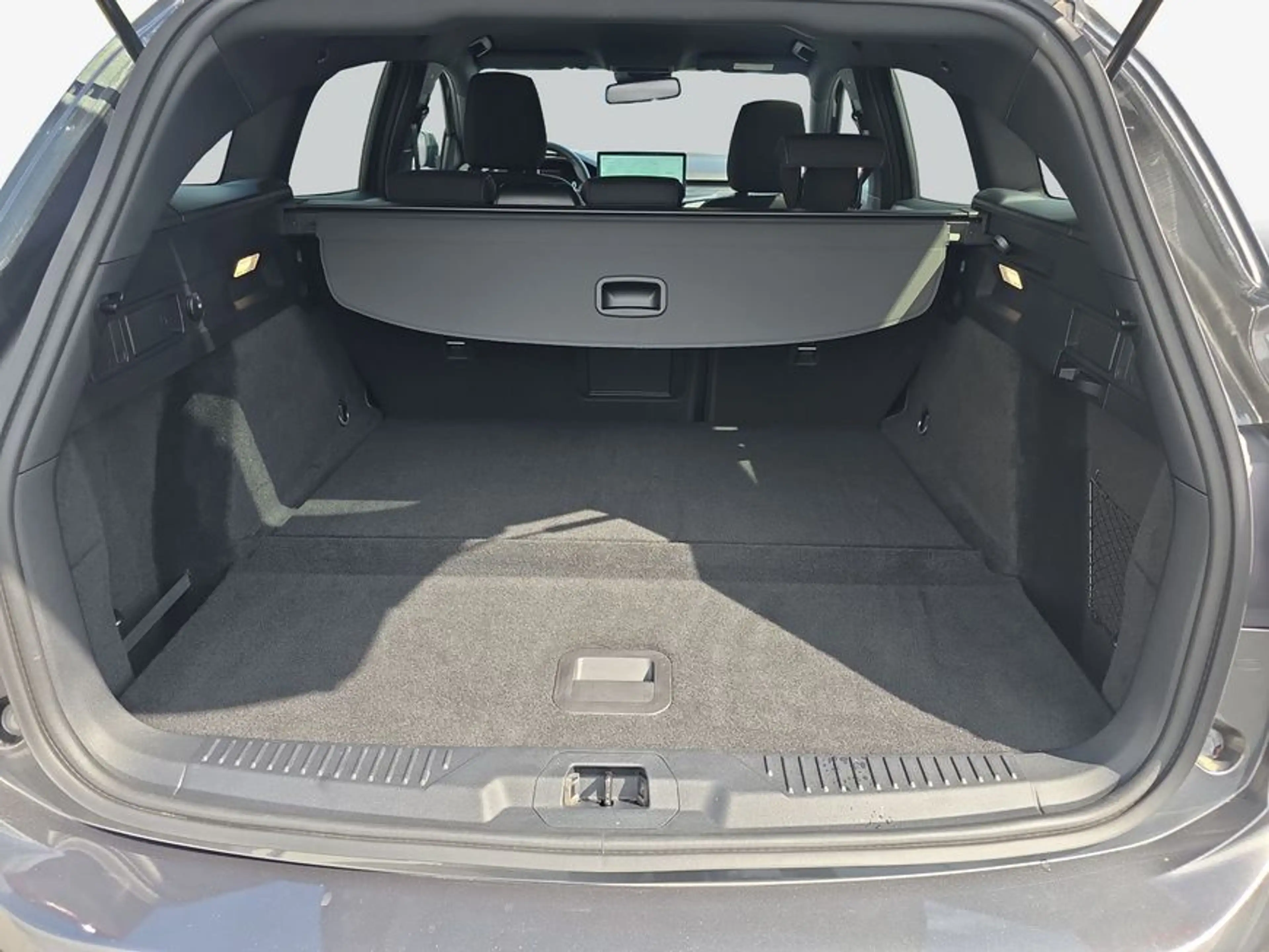 Ford Focus Turnier 1.5 EcoBlue Start-Stopp-System Aut. — photo 8