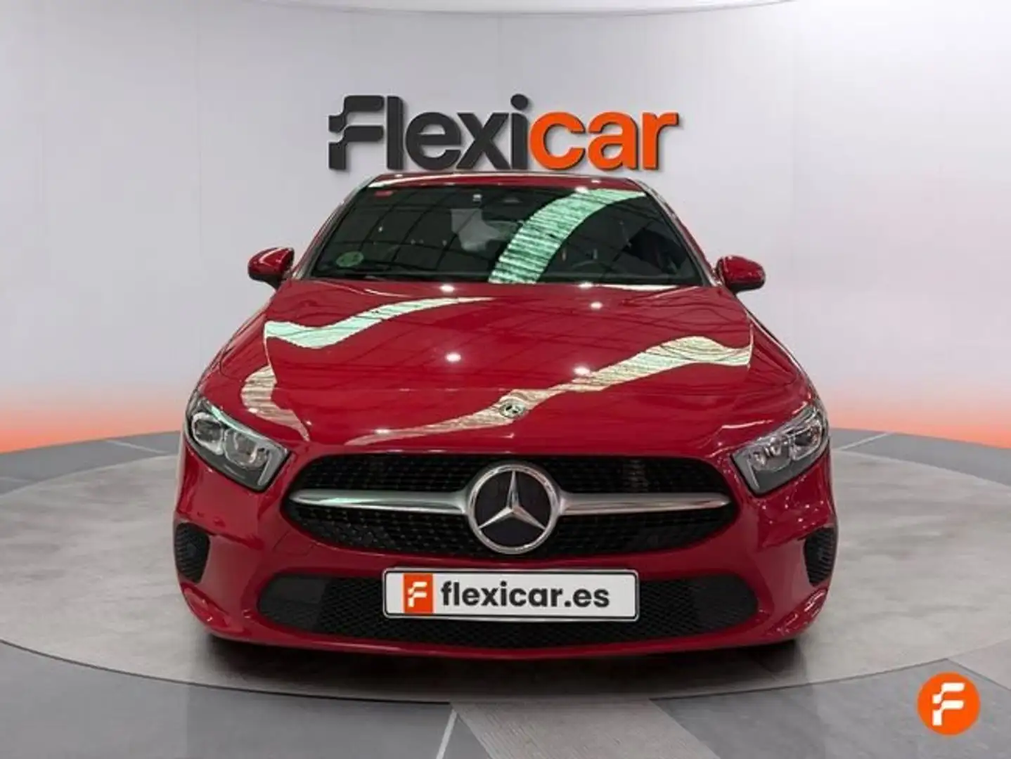 Mercedes-Benz A 180 Rojo - 2