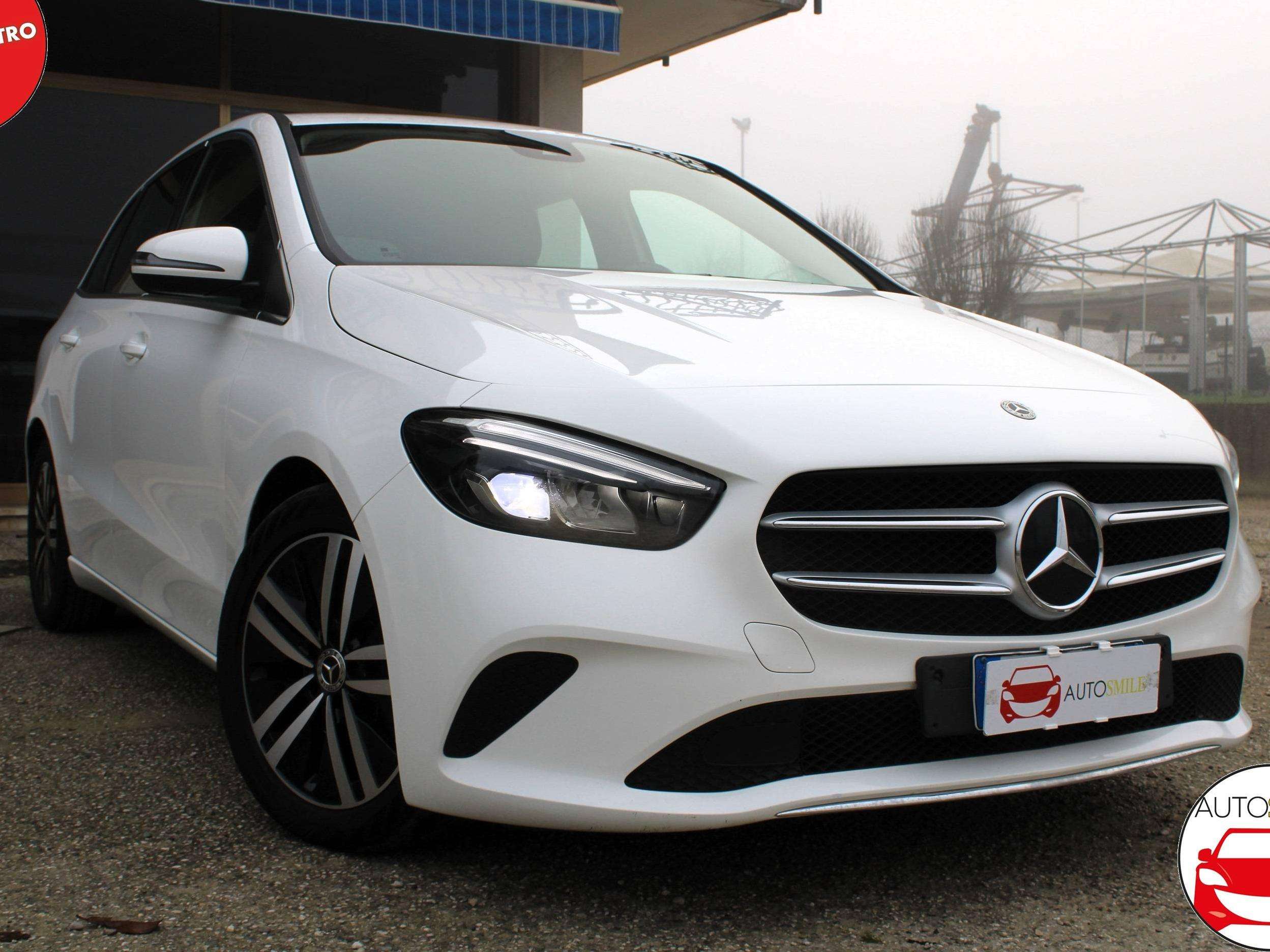 Mercedes-Benz B 200