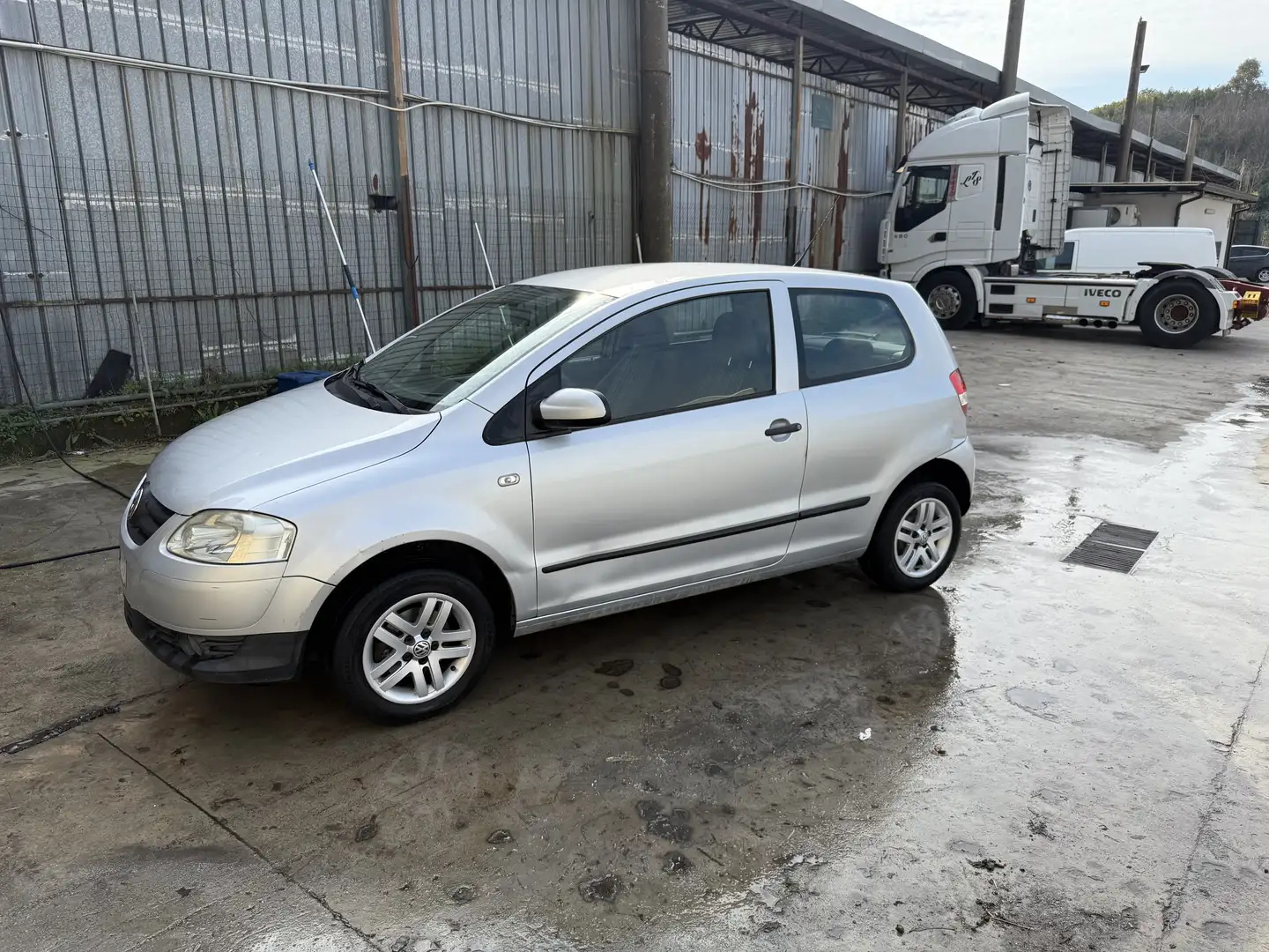 Volkswagen Fox 1.2 Sport GPL - 2