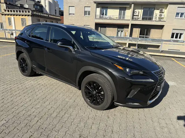 Lexus NX 300h HYBRID 4WD 4x4 AWD