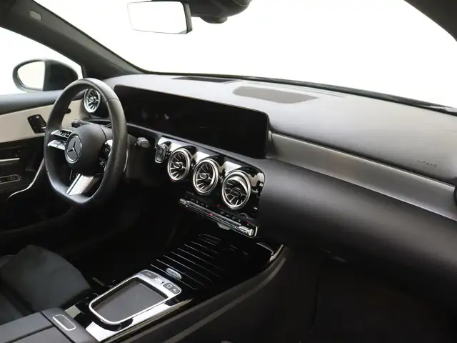 Mercedes-Benz A-Class view 5