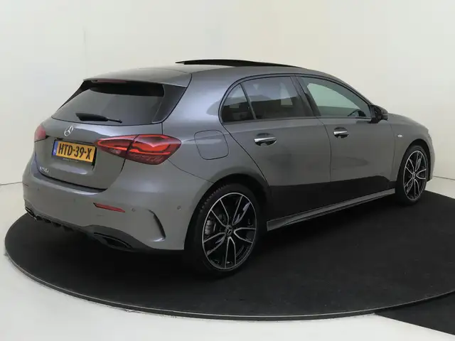 Mercedes-Benz A-Class view 4