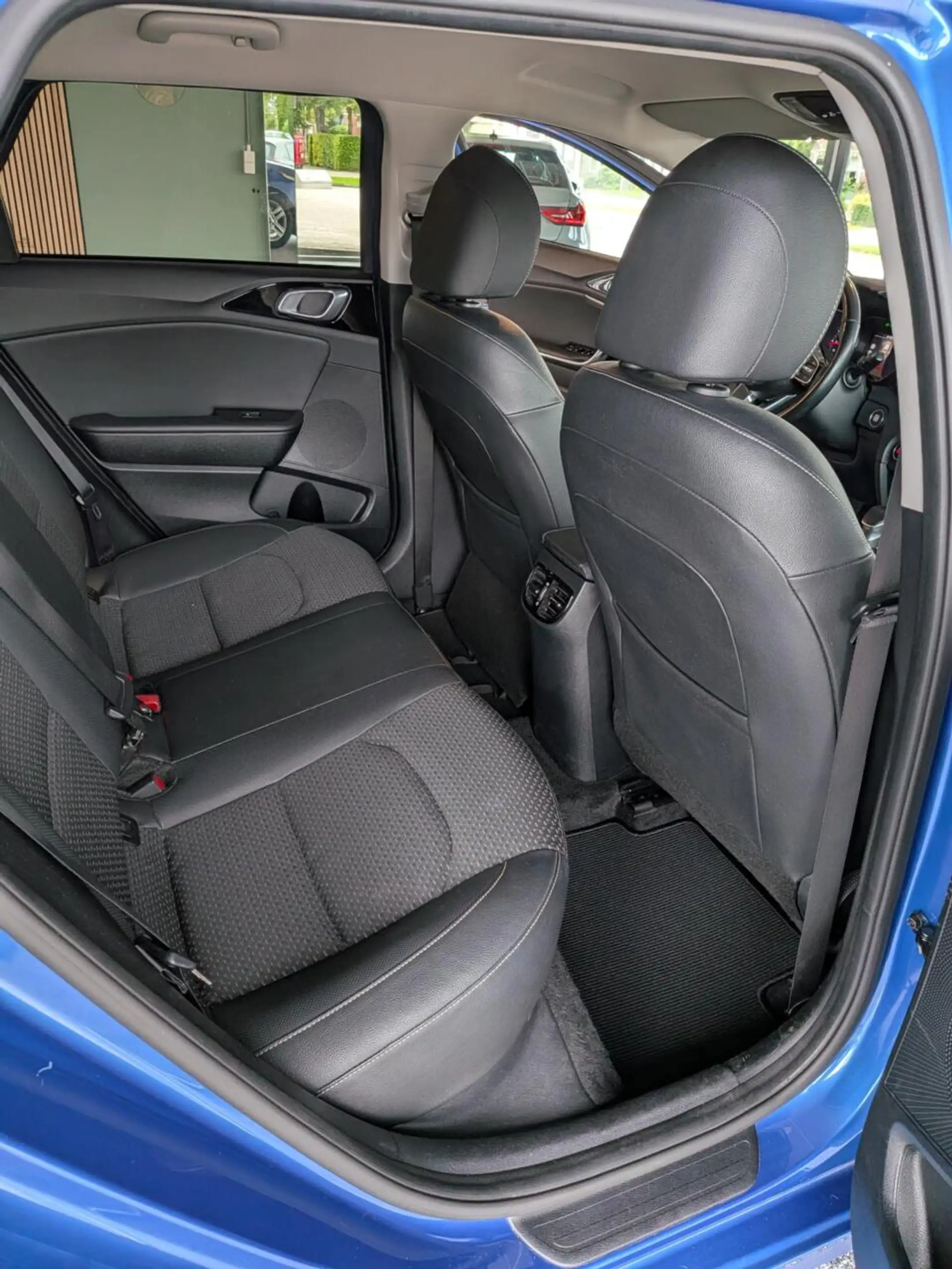Kia Ceed SW / cee'd SW Sportswagon 1.5 T-GDi DynamicPlusLine — photo 15