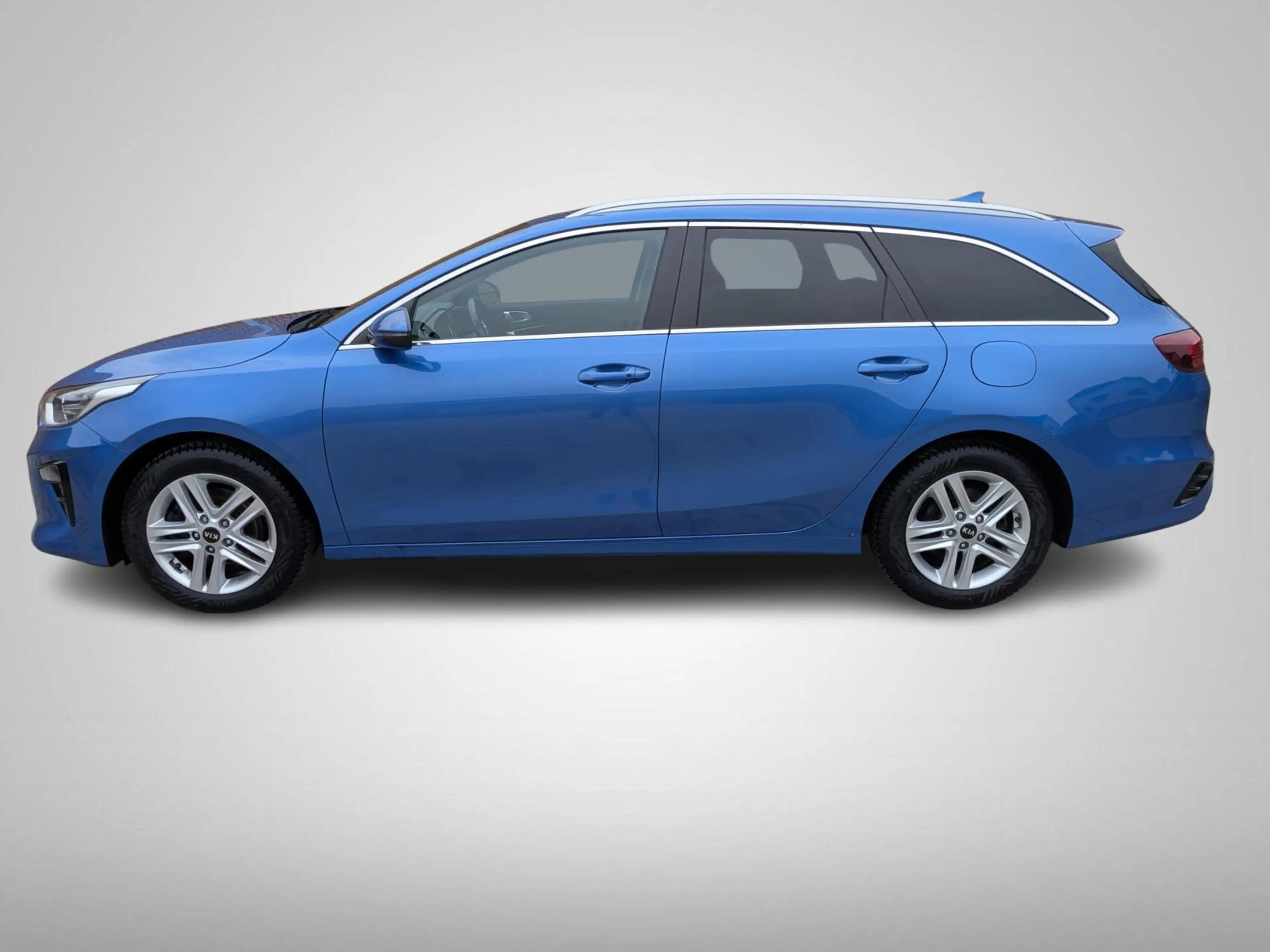 Kia Ceed SW / cee'd SW Sportswagon 1.5 T-GDi DynamicPlusLine — photo 2
