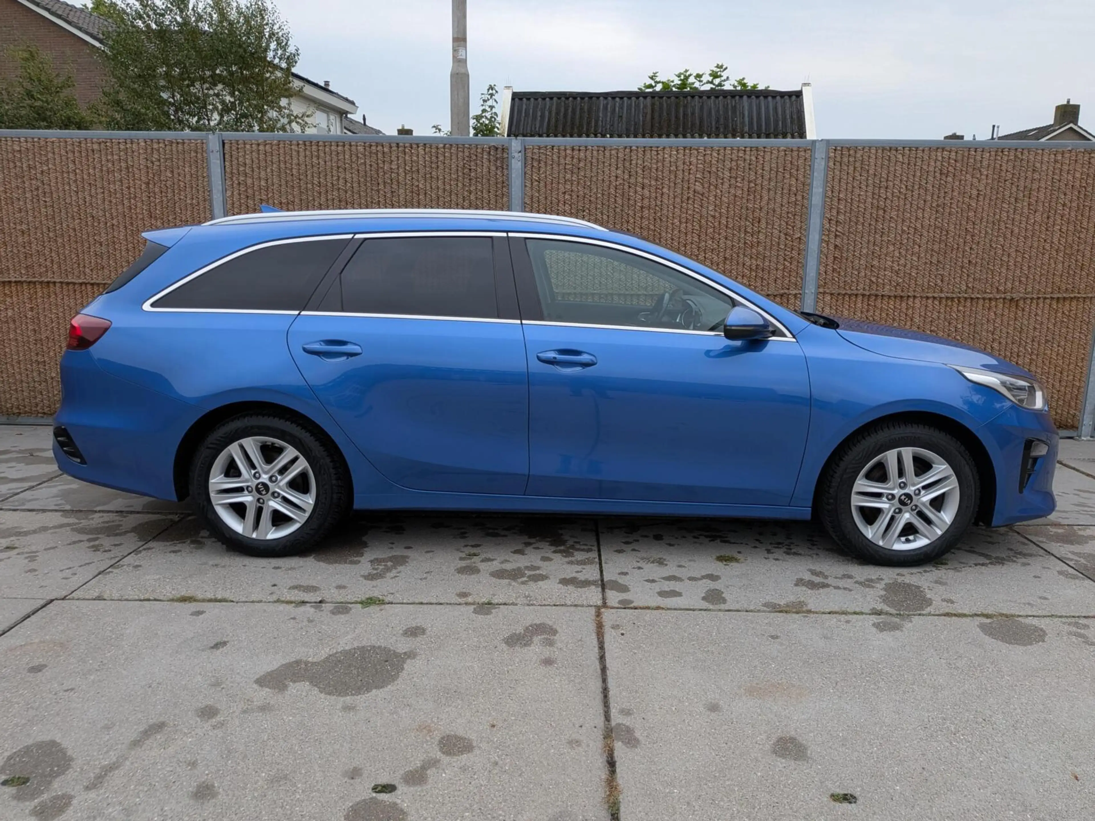 Kia Ceed SW / cee'd SW Sportswagon 1.5 T-GDi DynamicPlusLine — photo 4