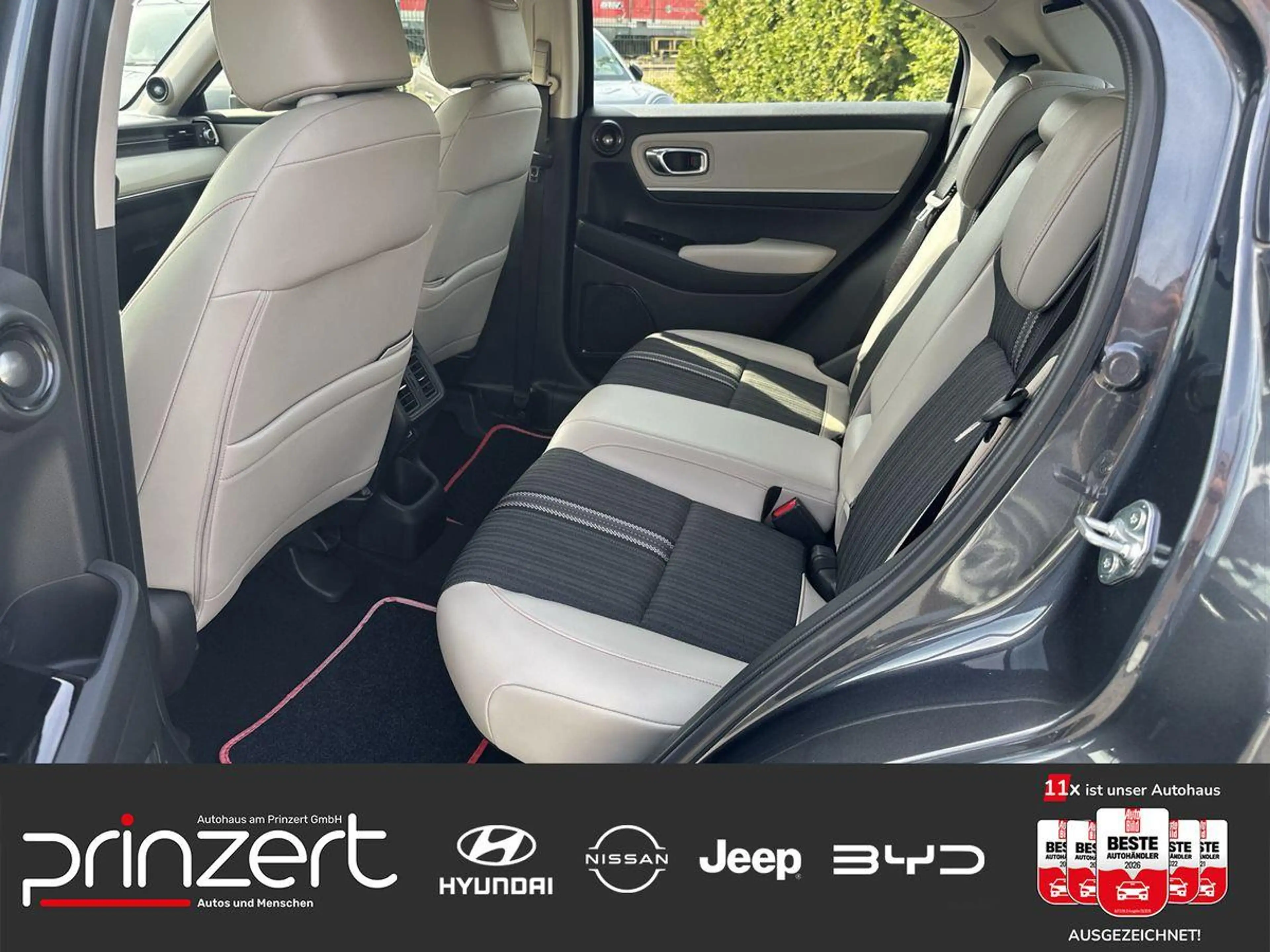 Honda HR-V 1.5 i-MMD Hybrid EVCT "Advance Style" Allwetter — photo 13