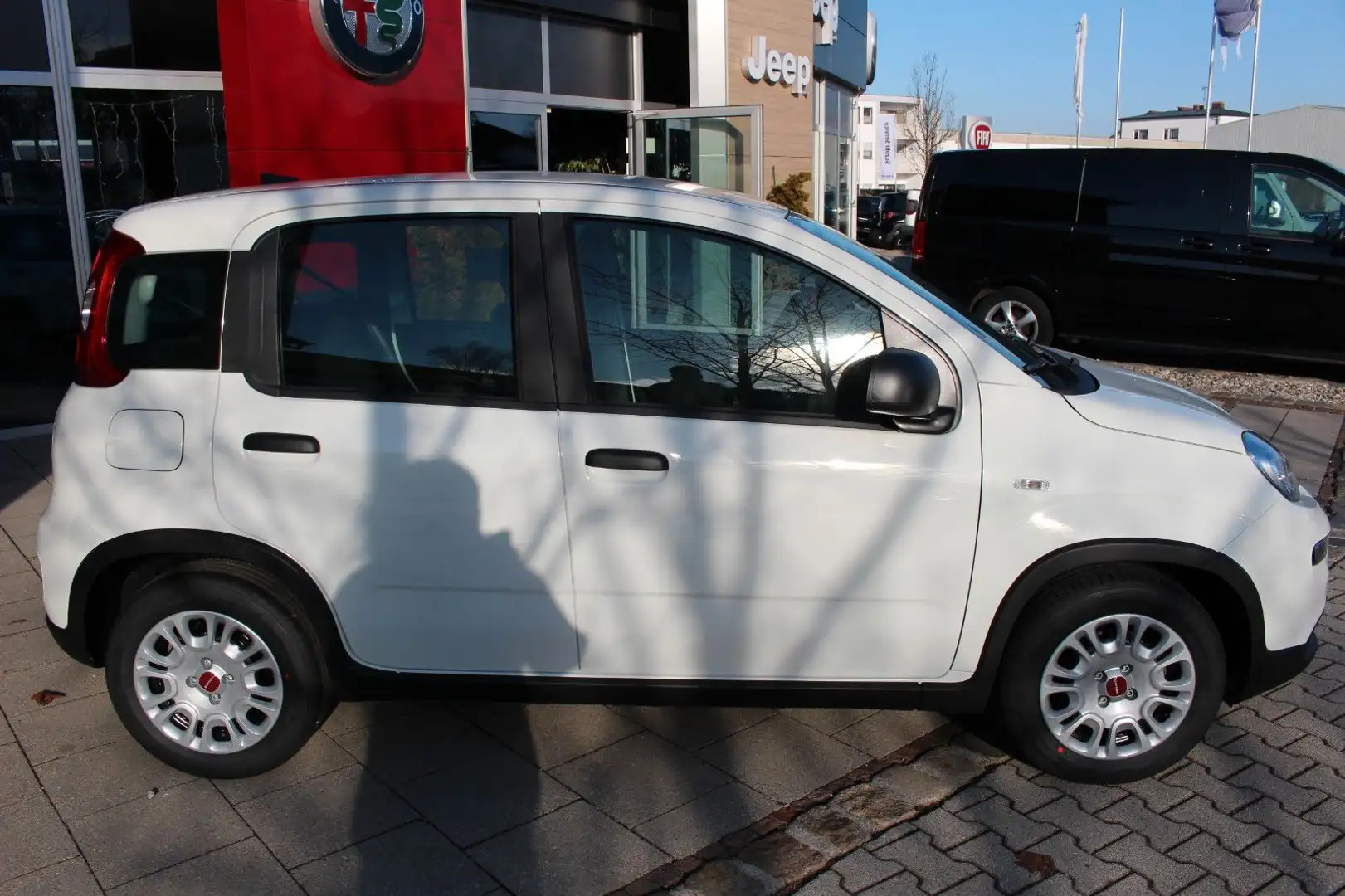 Fiat Panda MY23  Hybrid 1.0 GSE 51kw (70PS) Weiß - 2