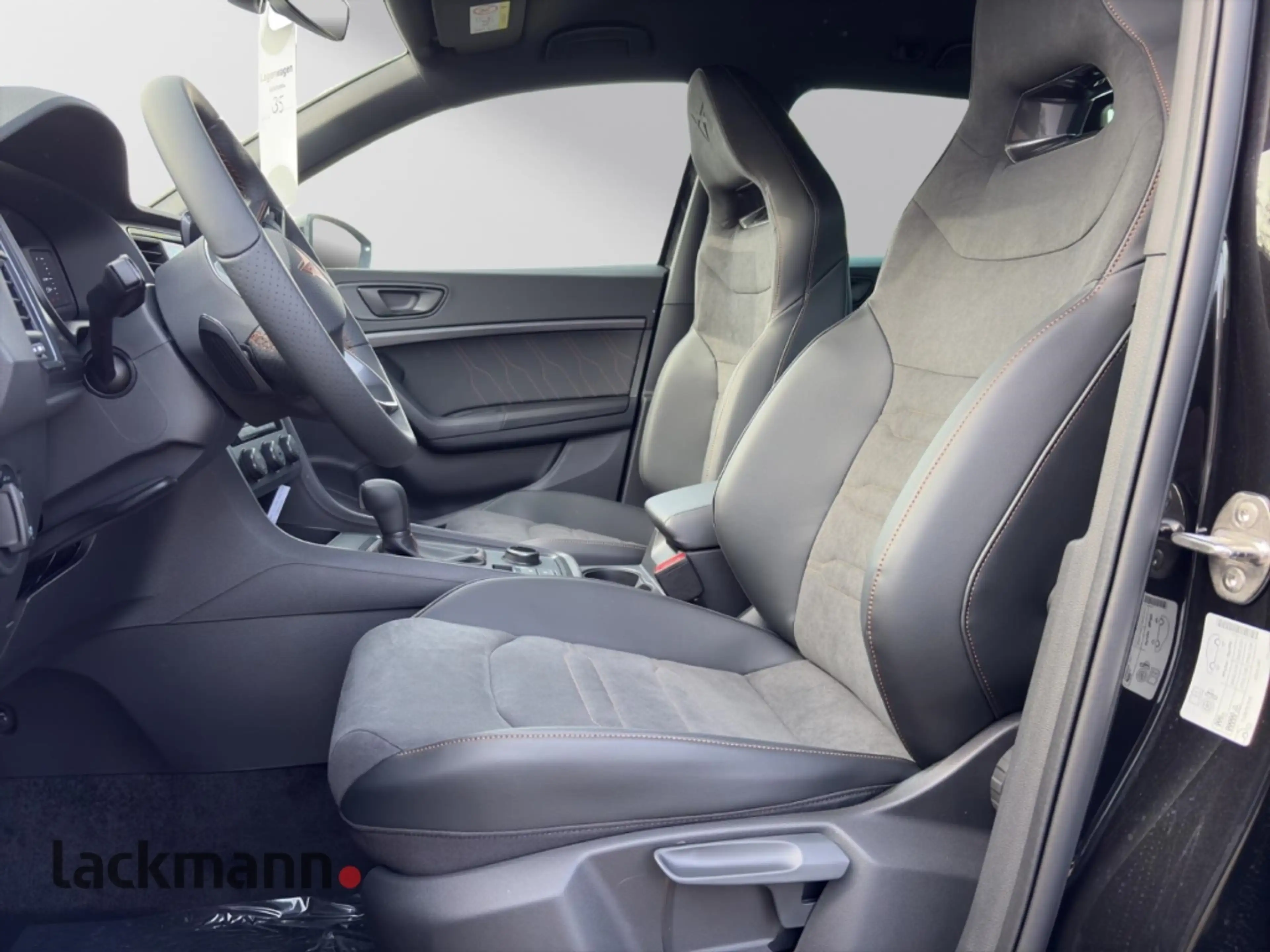 CUPRA Ateca 1.5 TSI *360*AHK*el.Heckklappe*SHZ*Kessy* — photo 8