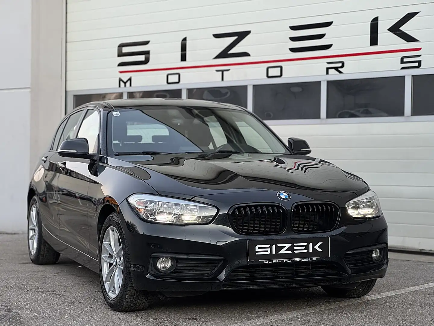 BMW 114 d Advantage Schwarz - 2