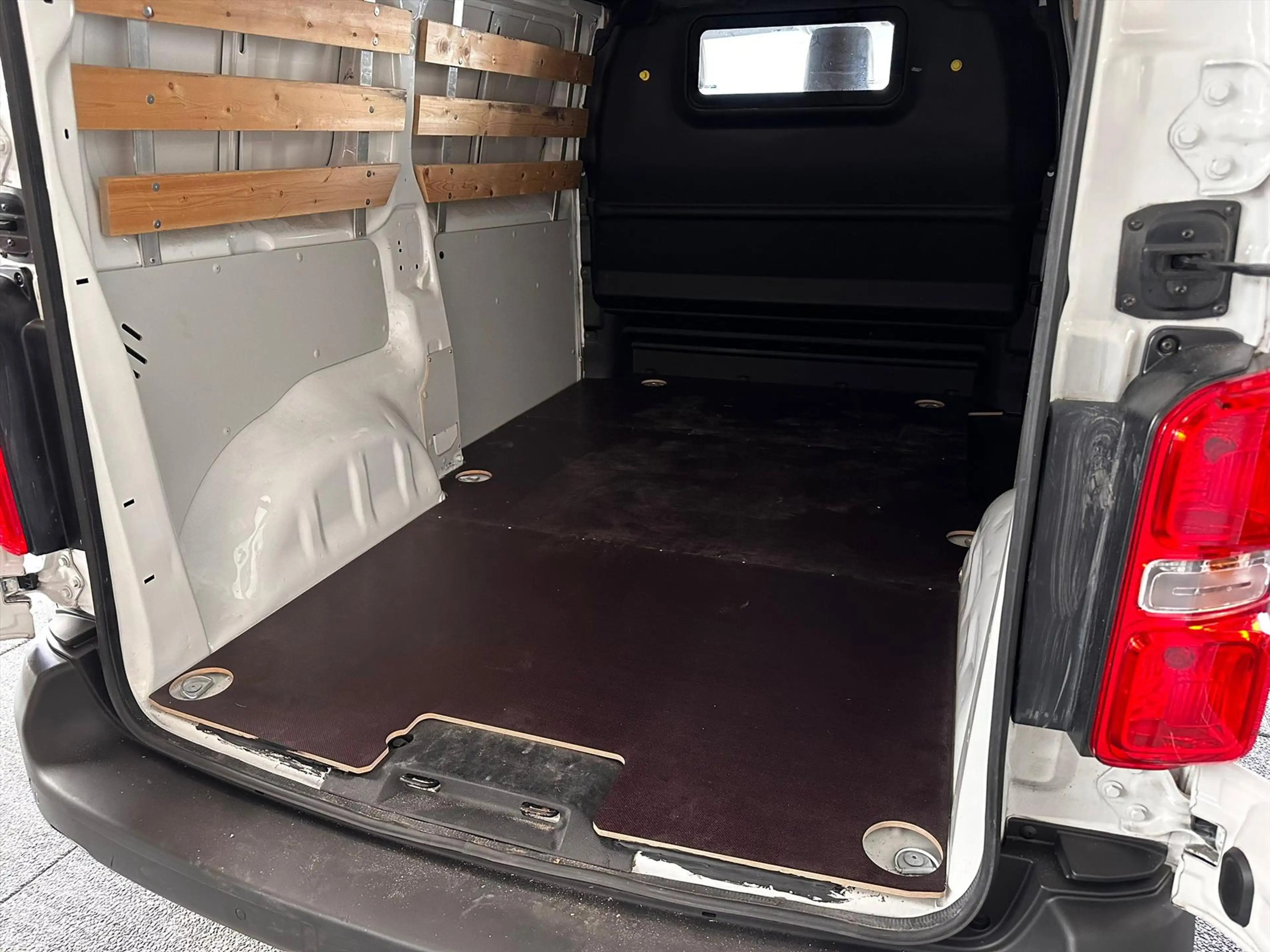 Peugeot Expert 2.0 BlueHDi 120pk Premium /*All-in prijs* — photo 13