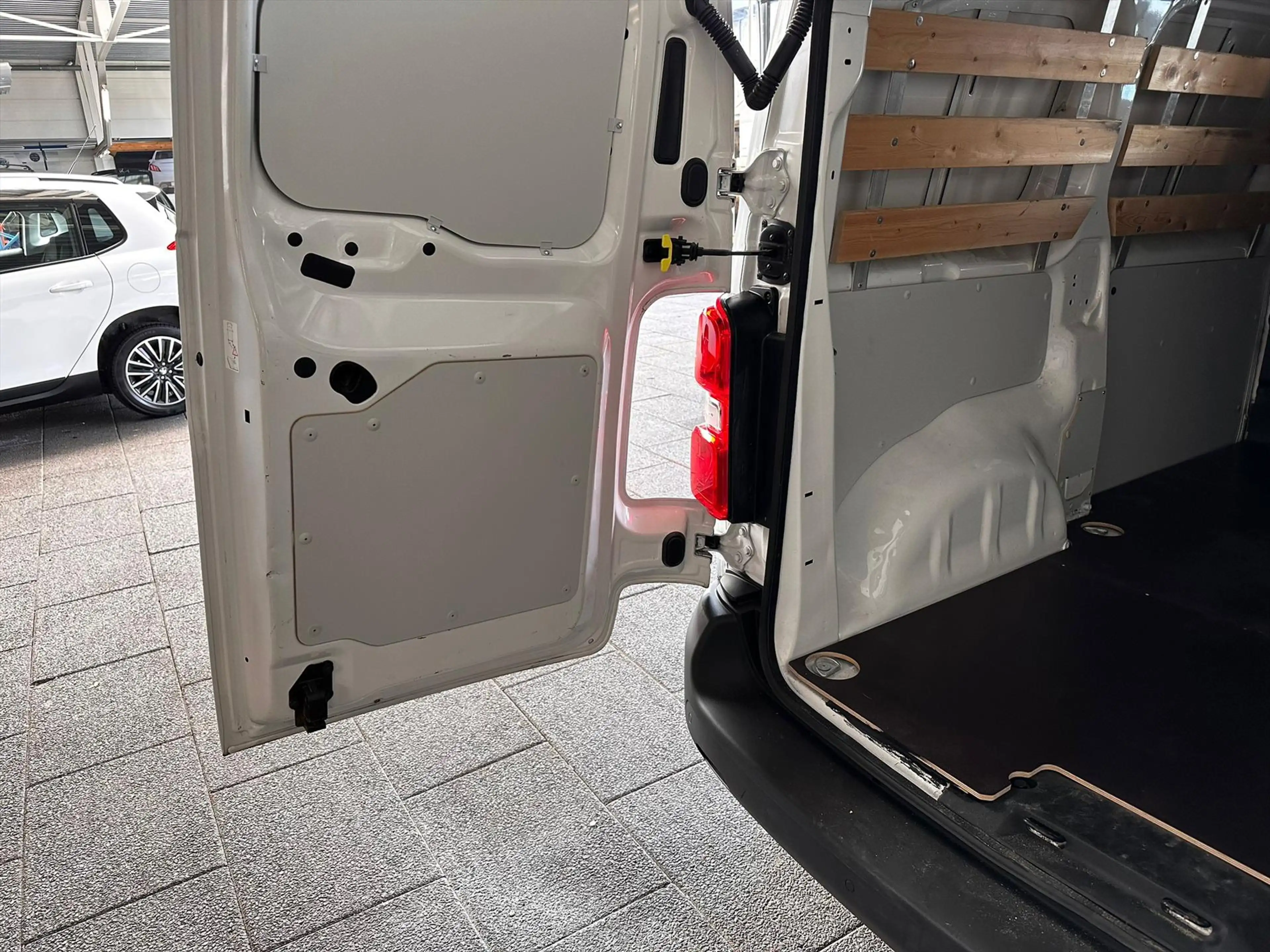 Peugeot Expert 2.0 BlueHDi 120pk Premium /*All-in prijs* — photo 15