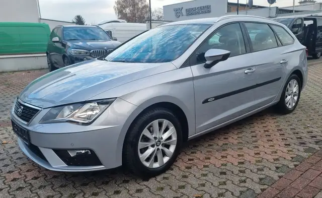 SEAT Leon ST Style-1.HD-KLIMA-NAVI-PDC-TEMPOMAT-