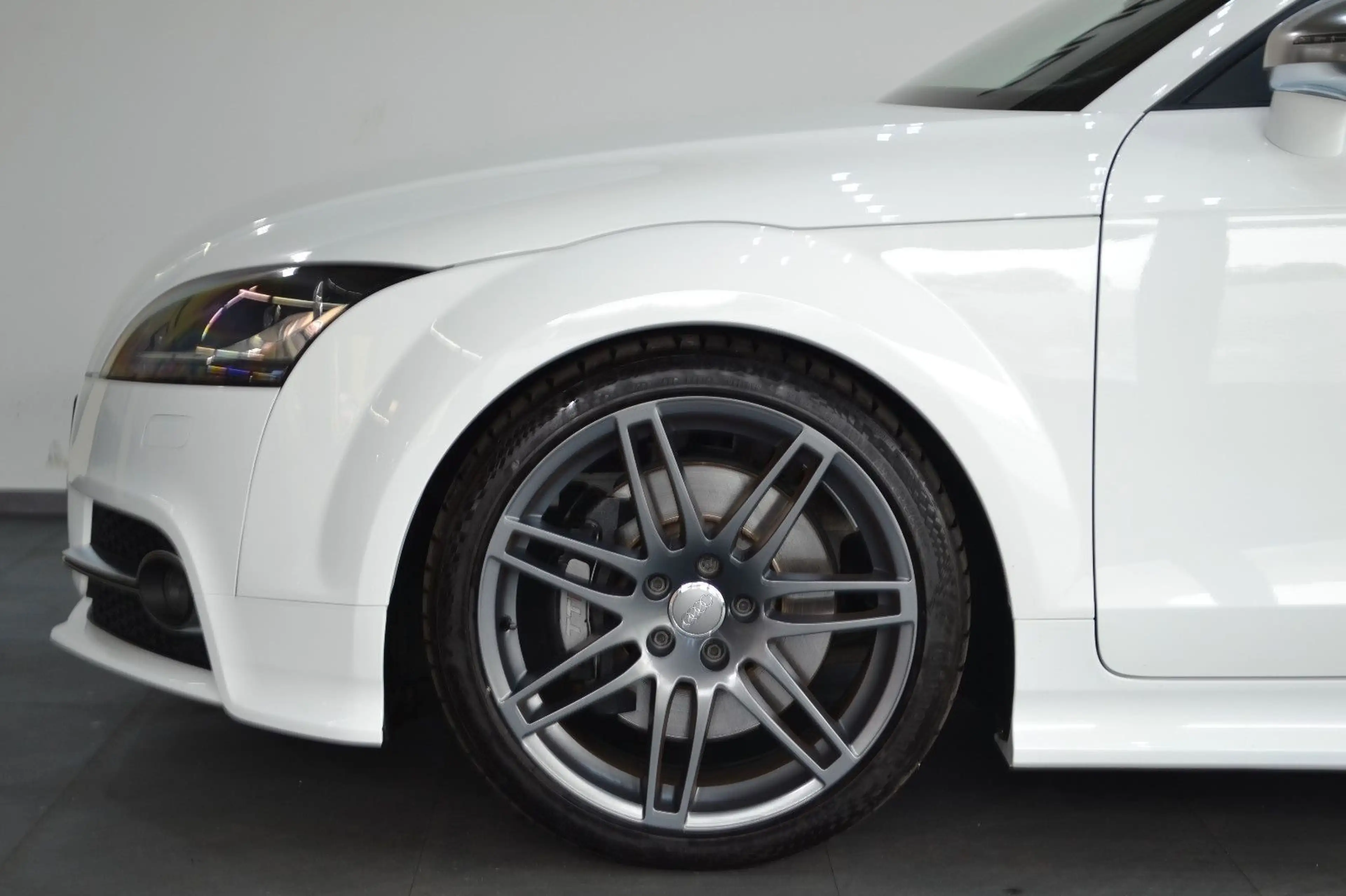 Audi TTS Coupe quattro*KAM*NAVI*SHZ*CARPLAY*PDC — photo 5