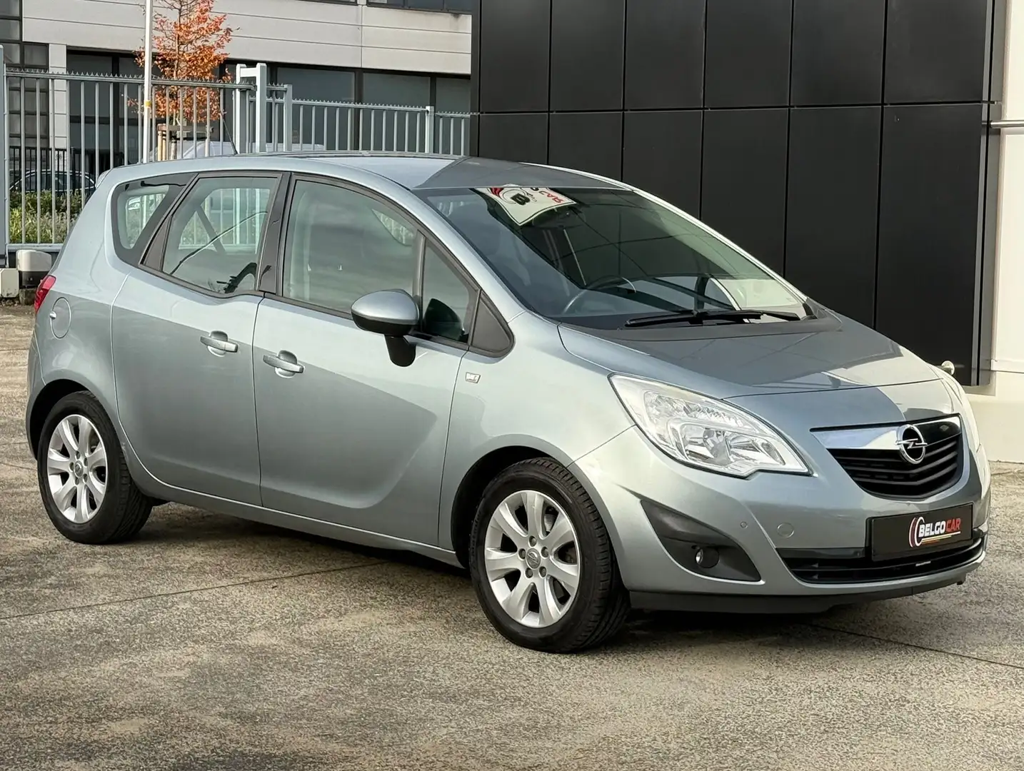 Opel Meriva 1.4 ESSENCE - AIRCO - CONTRÔLE TECHNIQUE OK Grijs - 1