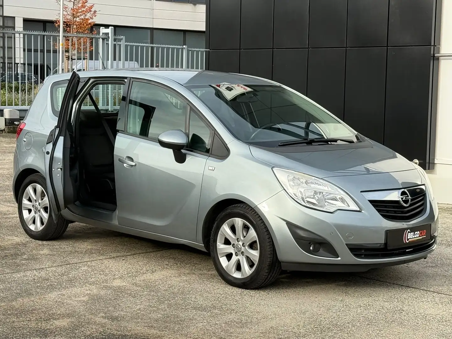 Opel Meriva 1.4 ESSENCE - AIRCO - CONTRÔLE TECHNIQUE OK Grijs - 2