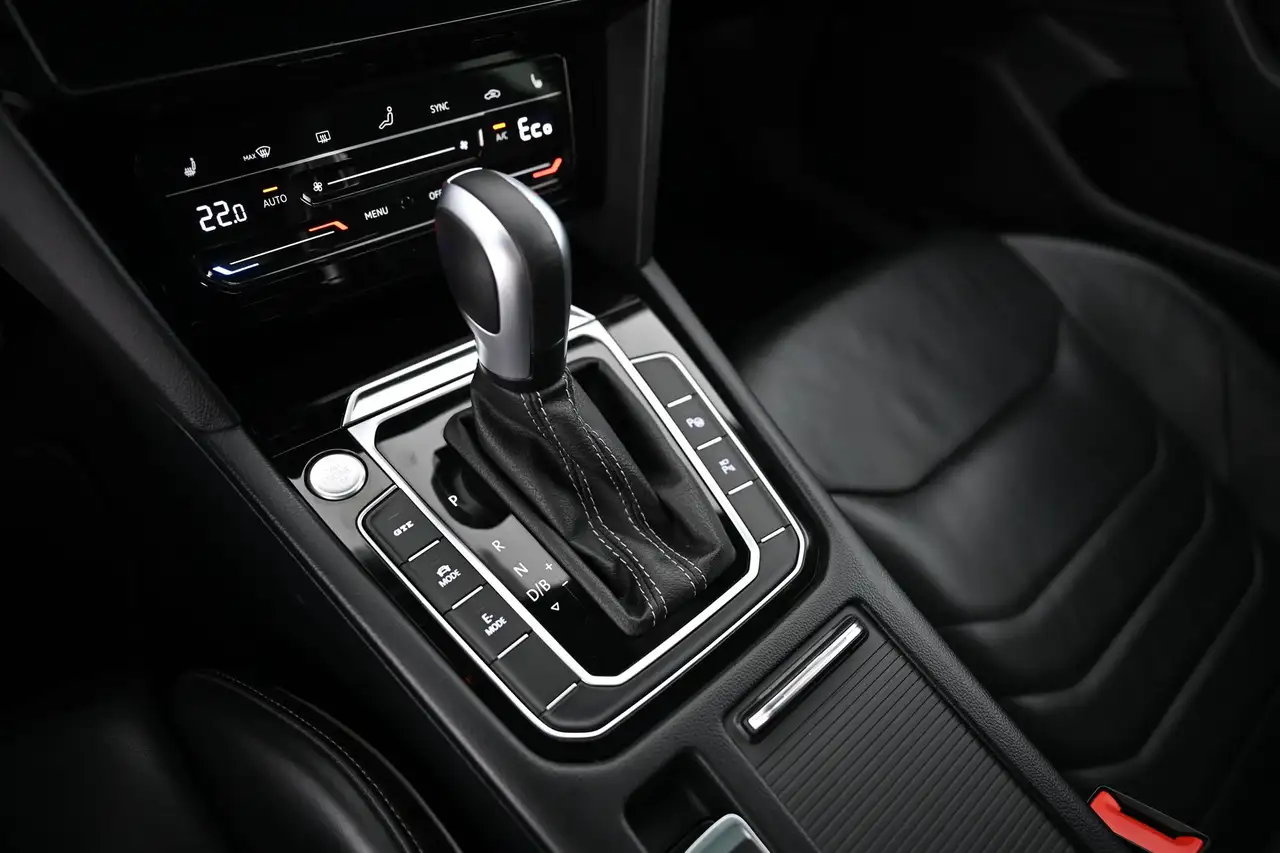 Volkswagen Arteon 1.4 TSI eHybrid R-Line DSG Pickerl NEU, миниатюра 27
