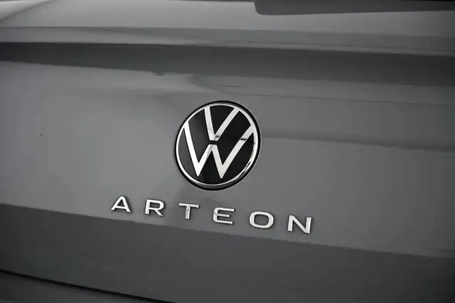 Volkswagen Arteon view 13