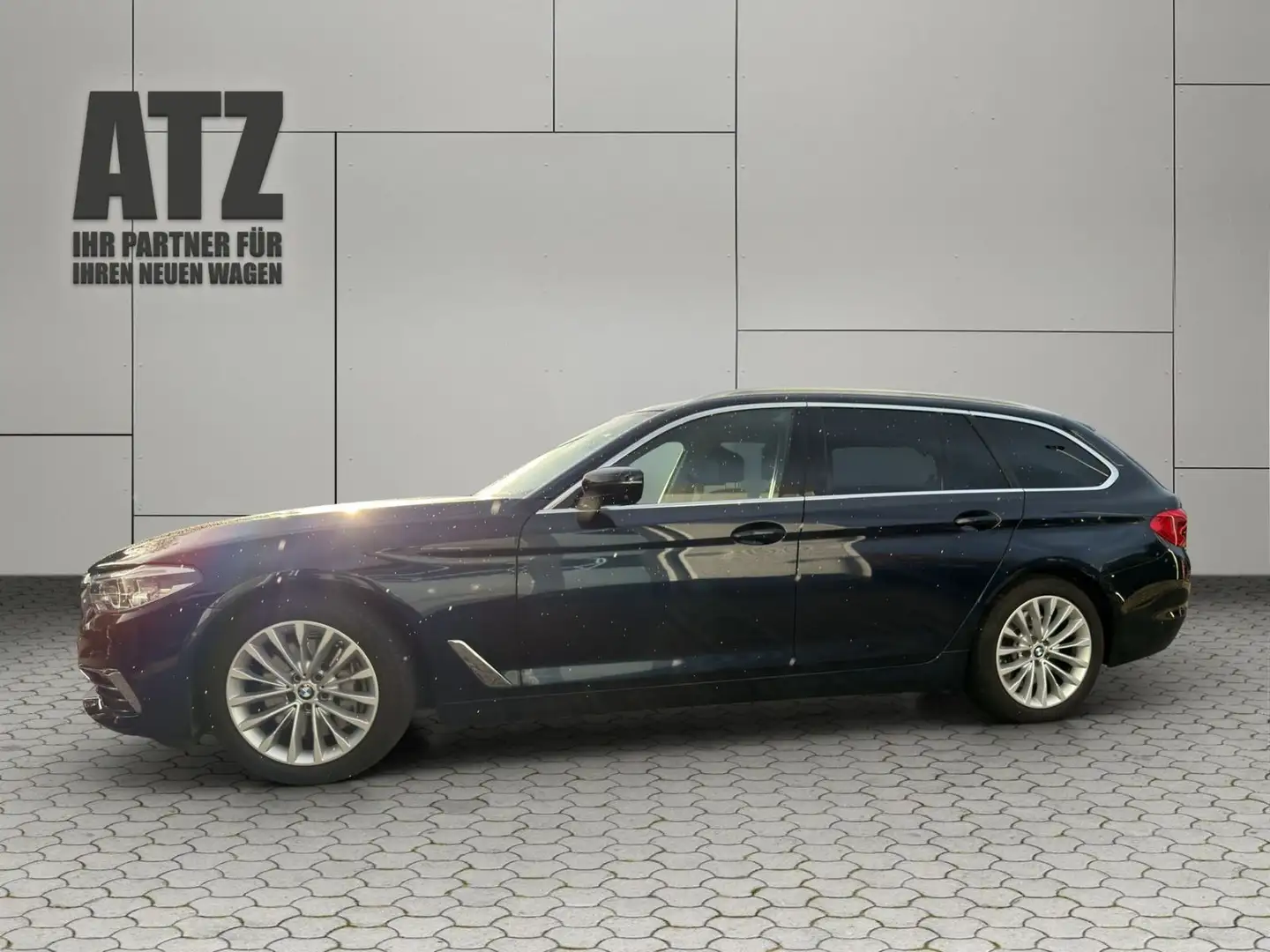 BMW 540 d xDrive Luxury Line Standhz*Pano*HUD*360*Le Blau - 2