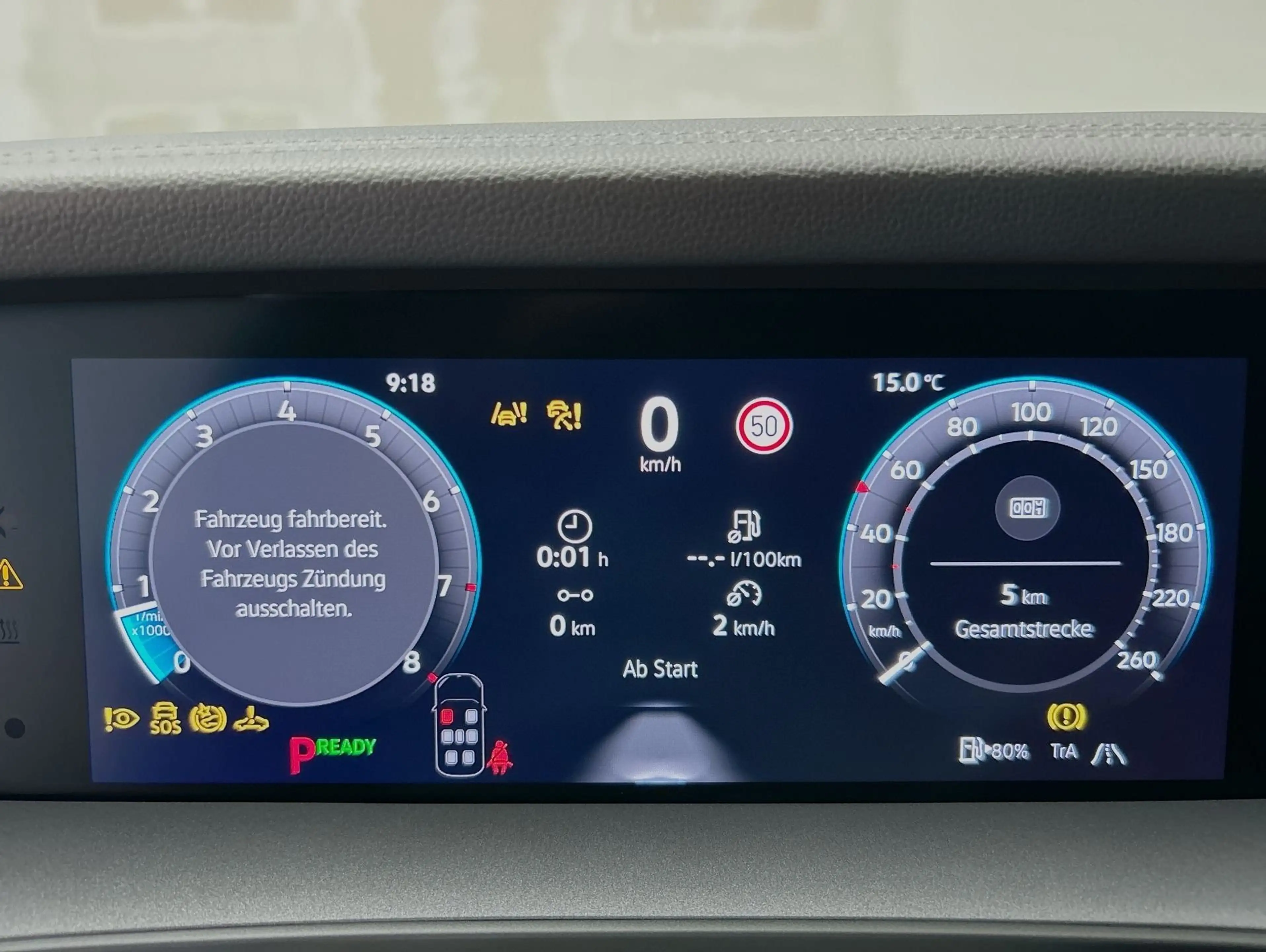 Volkswagen Tayron R-Line 1.5 eTSI DSG CarPlay Pano Black — photo 8