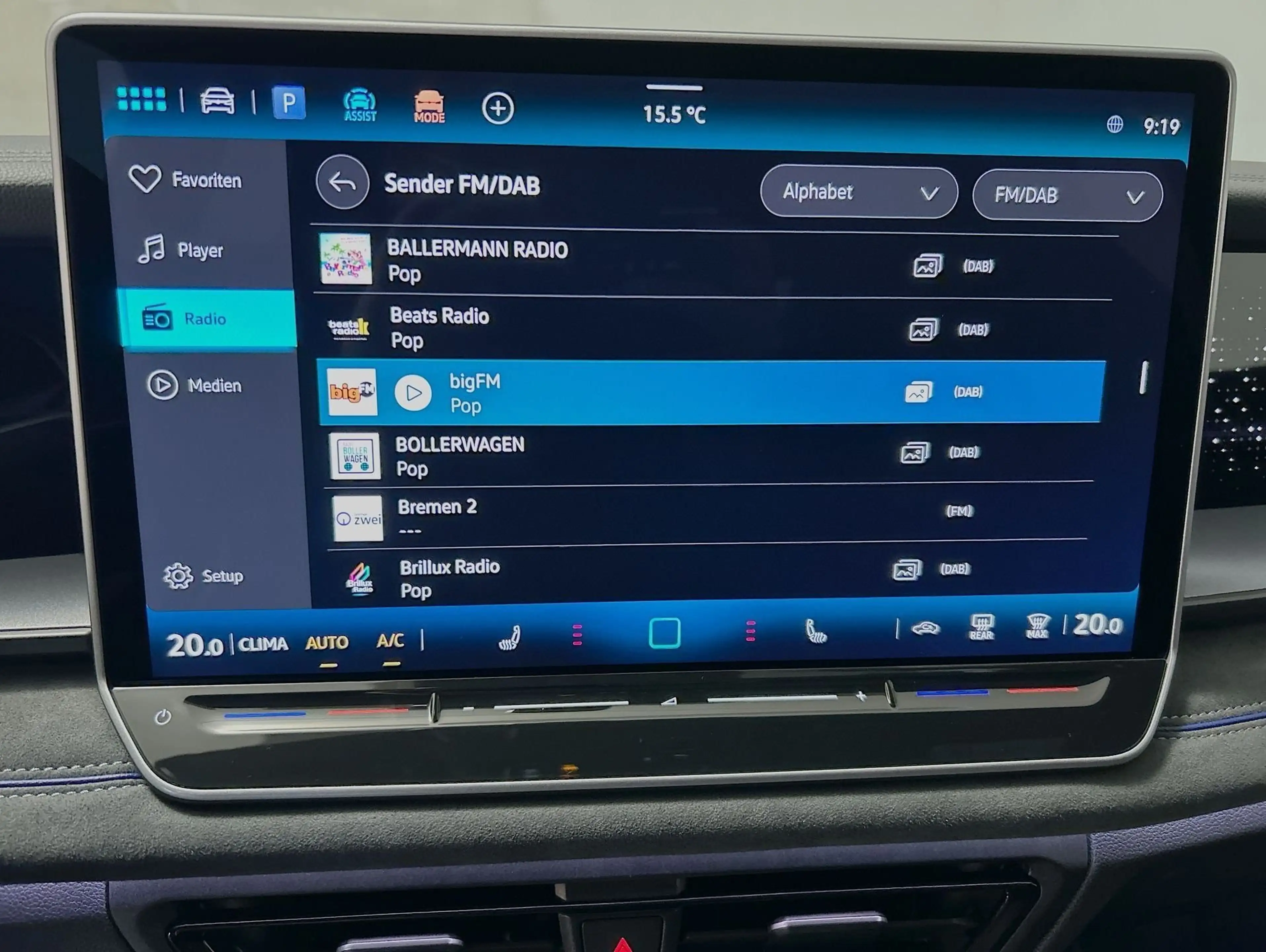 Volkswagen Tayron R-Line 1.5 eTSI DSG CarPlay Pano Black — photo 10