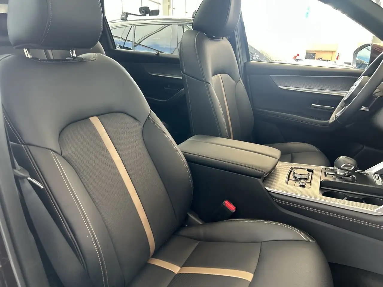 Mazda CX-90 PHEV снимка Mazda CX-90 PHEV