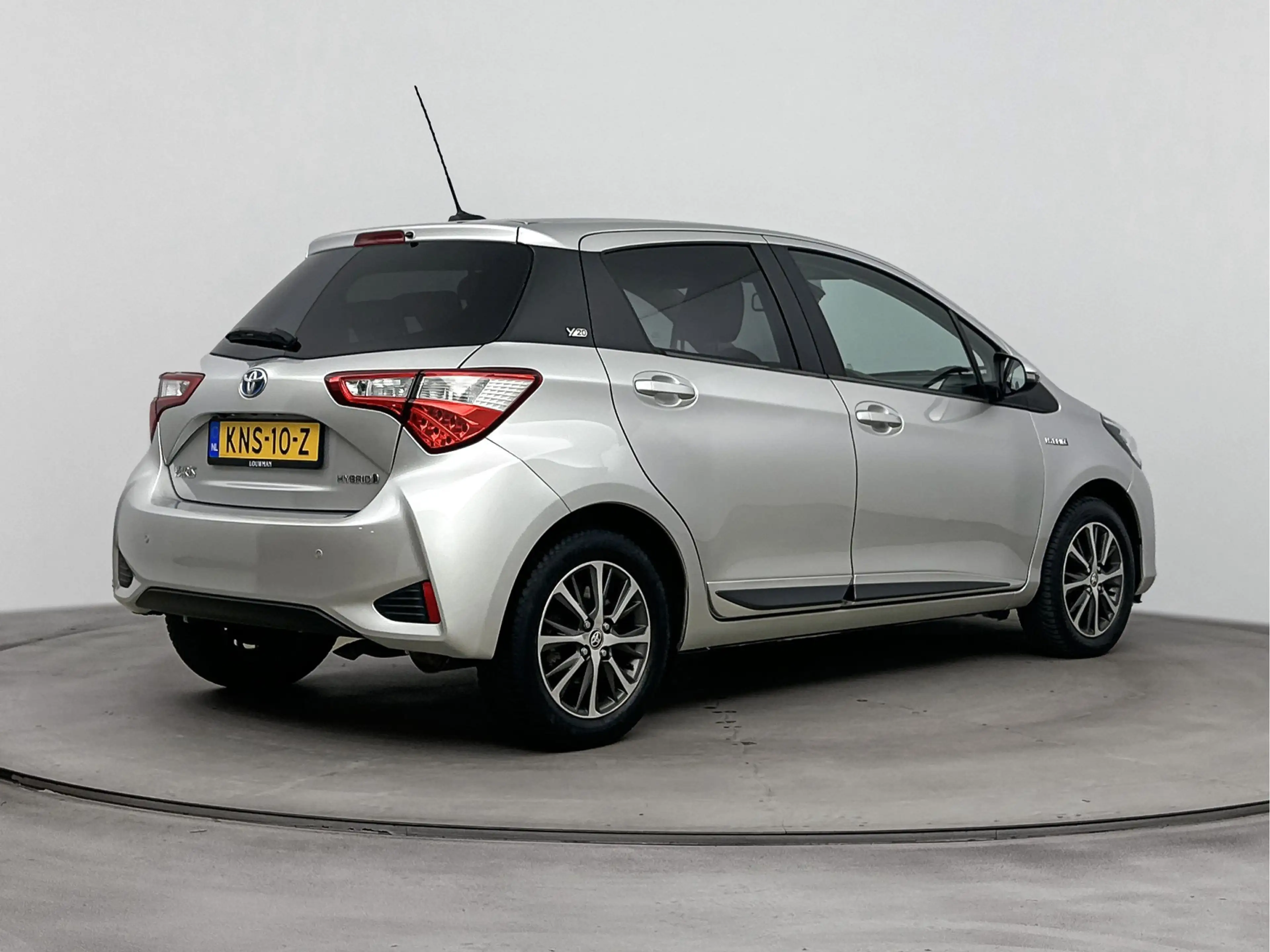Toyota Yaris 1.5 Hybrid Y20 | Cruise Control | Navigatie | Acht — photo 2