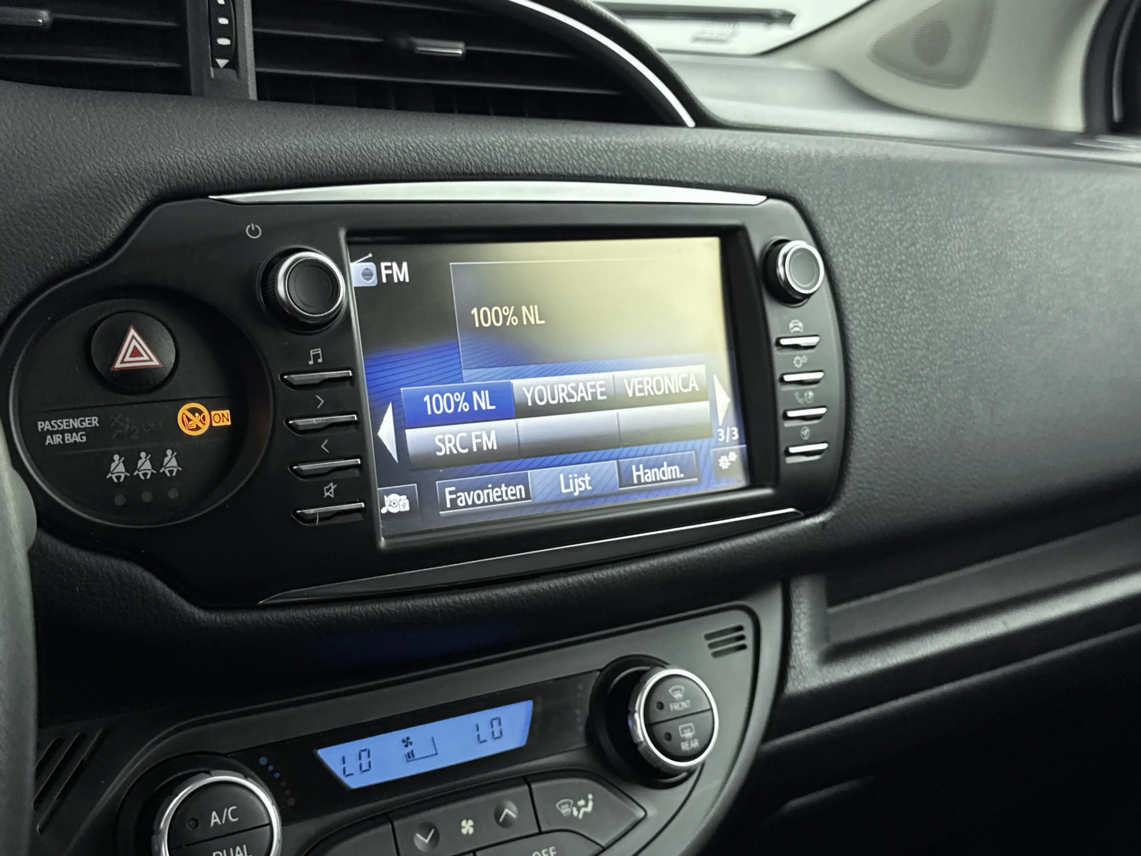 Toyota Yaris 1.5 Hybrid Y20 | Cruise Control | Navigatie | Acht — photo 7