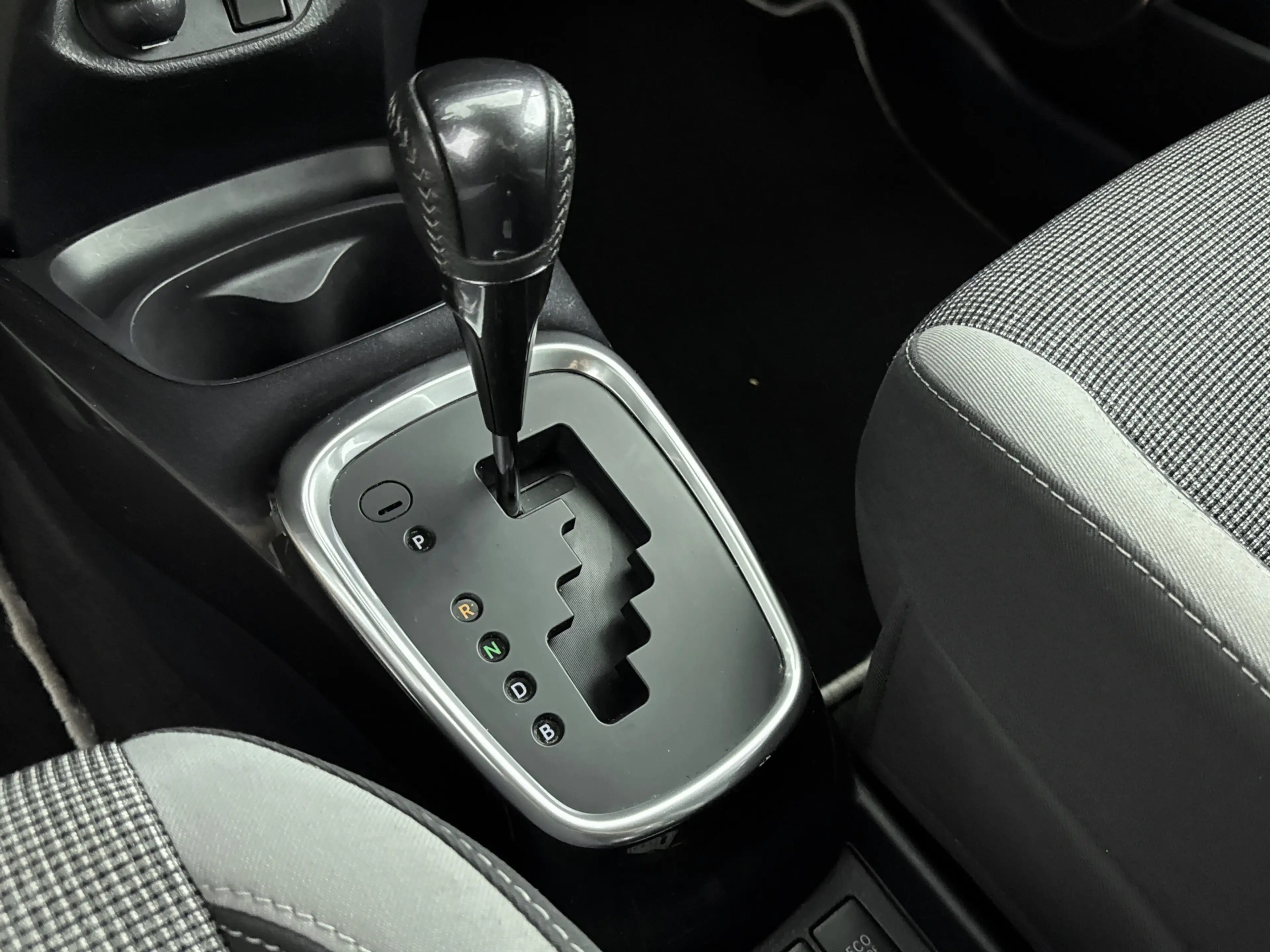 Toyota Yaris 1.5 Hybrid Y20 | Cruise Control | Navigatie | Acht — photo 10