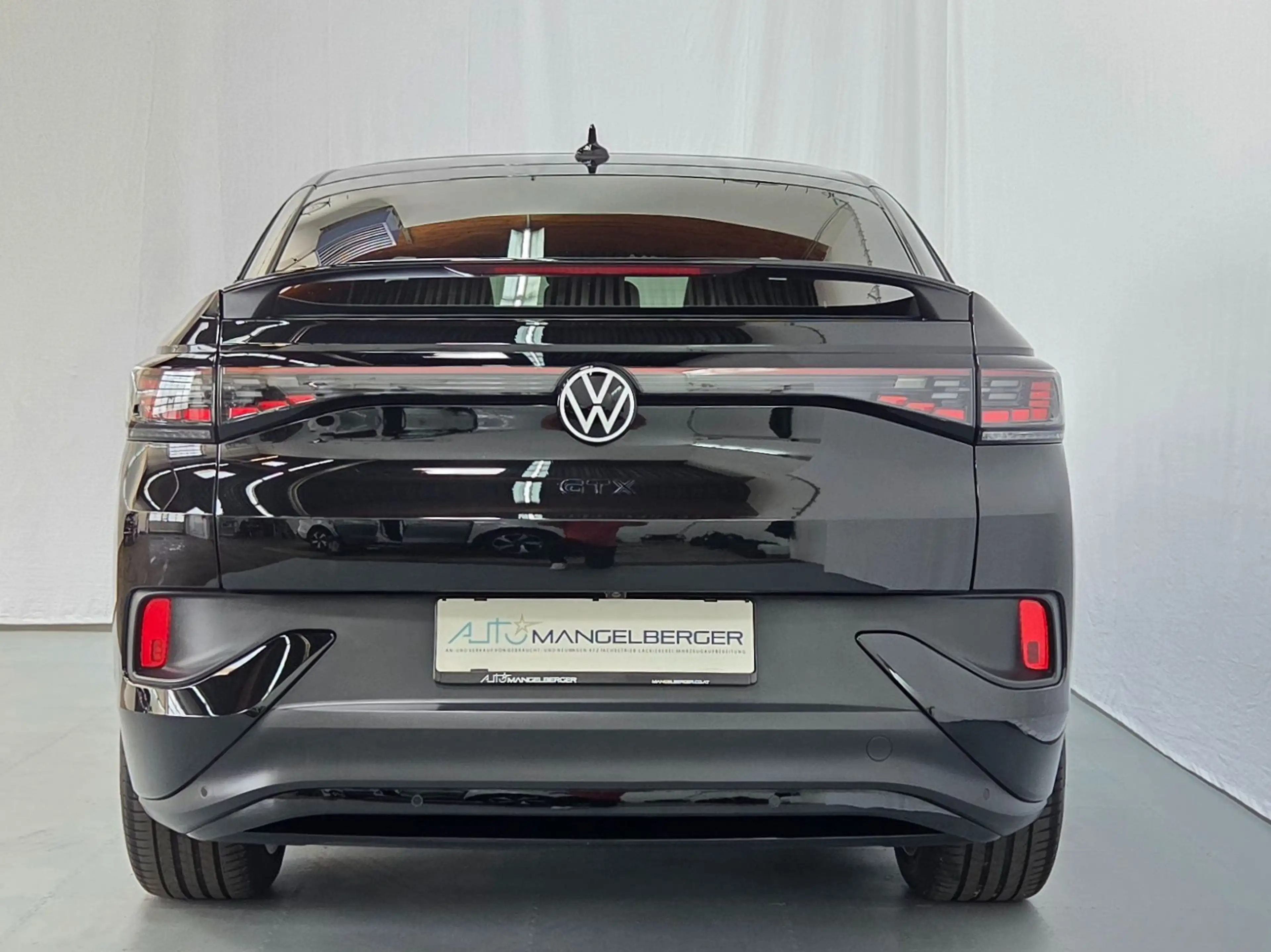 Volkswagen ID.5 GTX 77kWh 4Motion * Sportpaket Matrix PANO* — photo 7