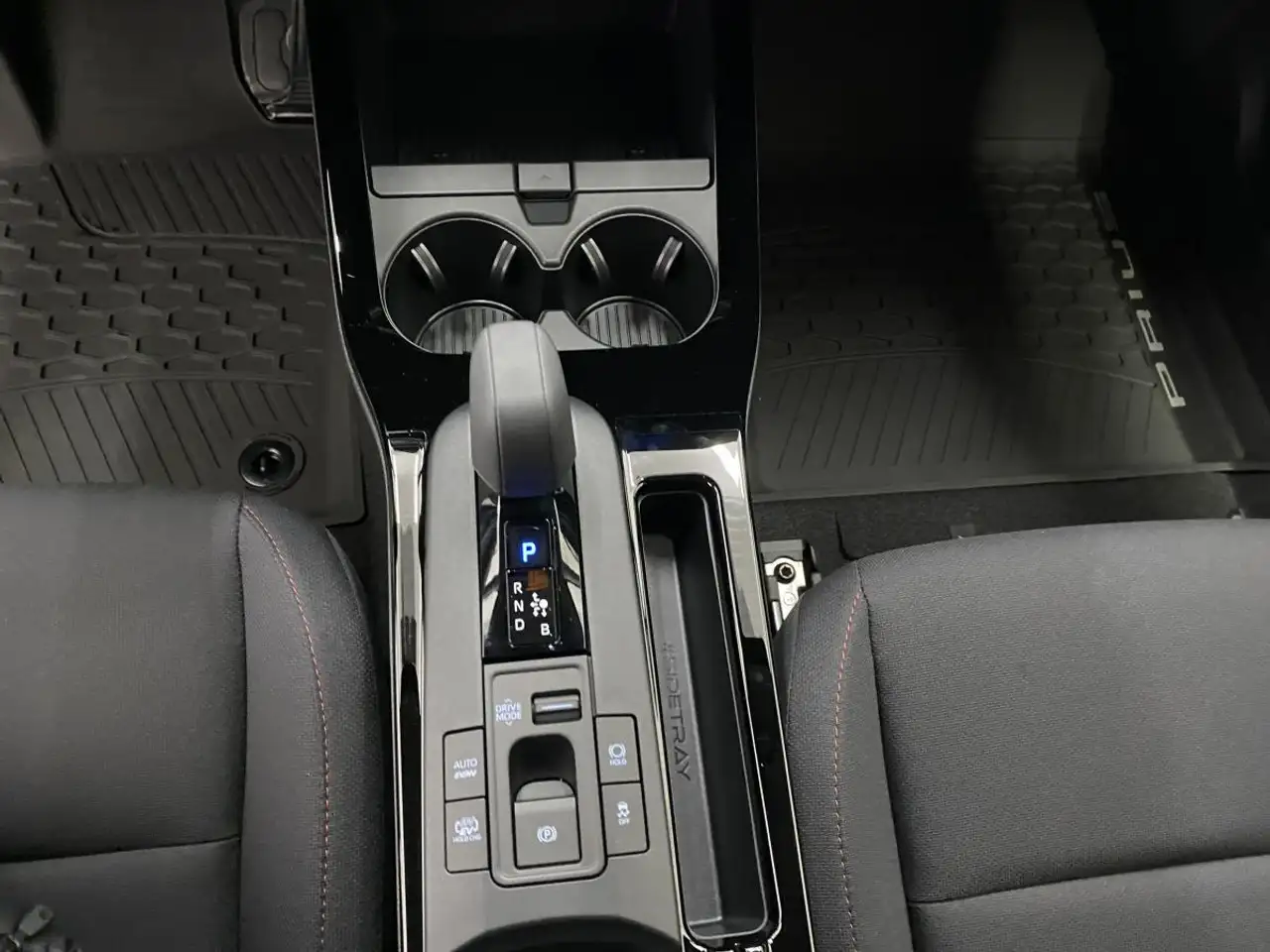 Toyota Prius снимка Toyota Prius