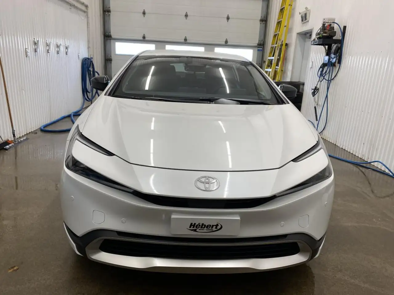 Toyota Prius снимка Toyota Prius