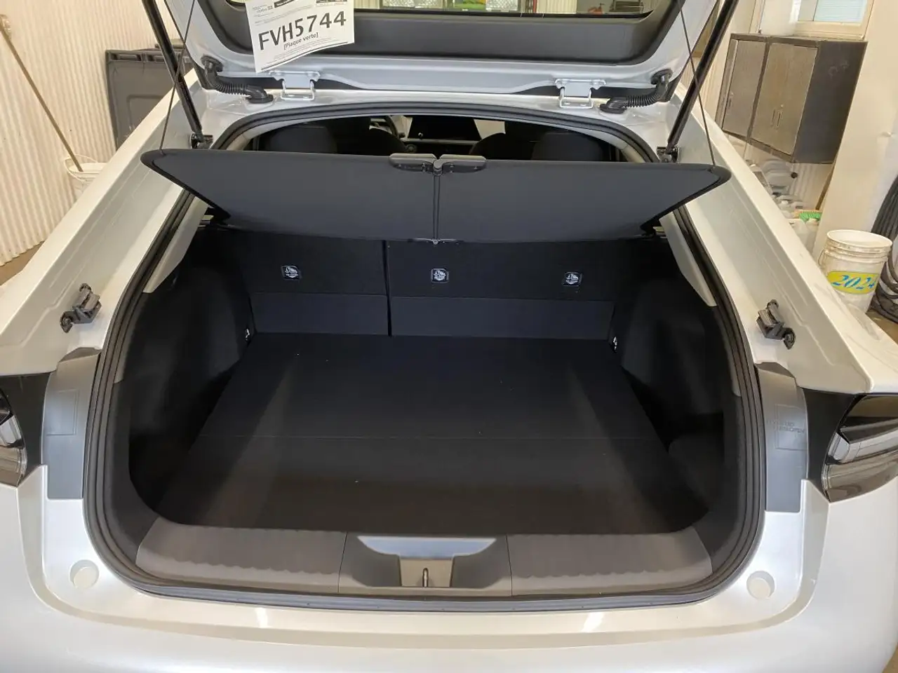 Toyota Prius снимка Toyota Prius