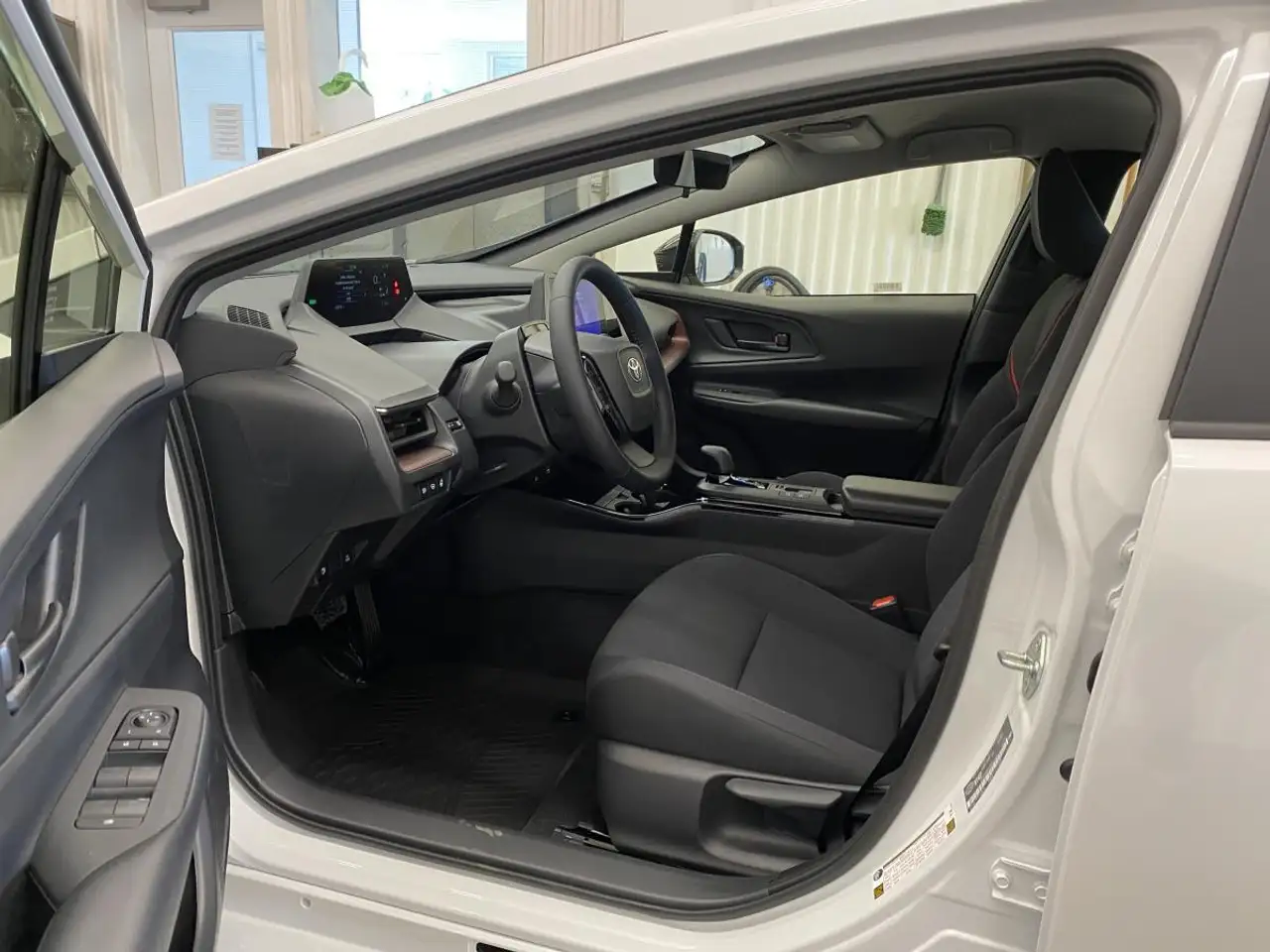 Toyota Prius снимка Toyota Prius