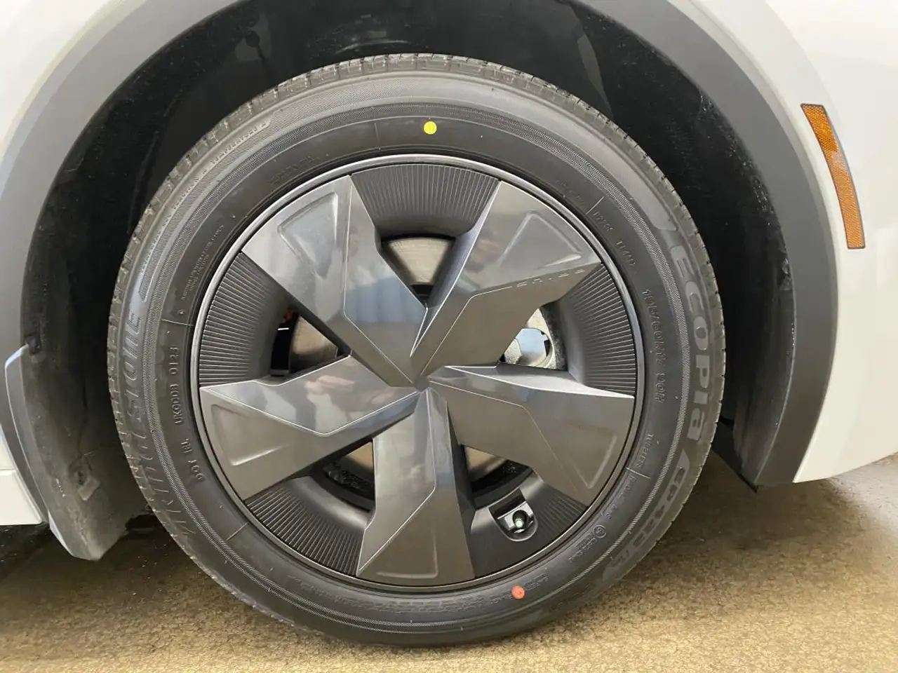 Toyota Prius снимка Toyota Prius