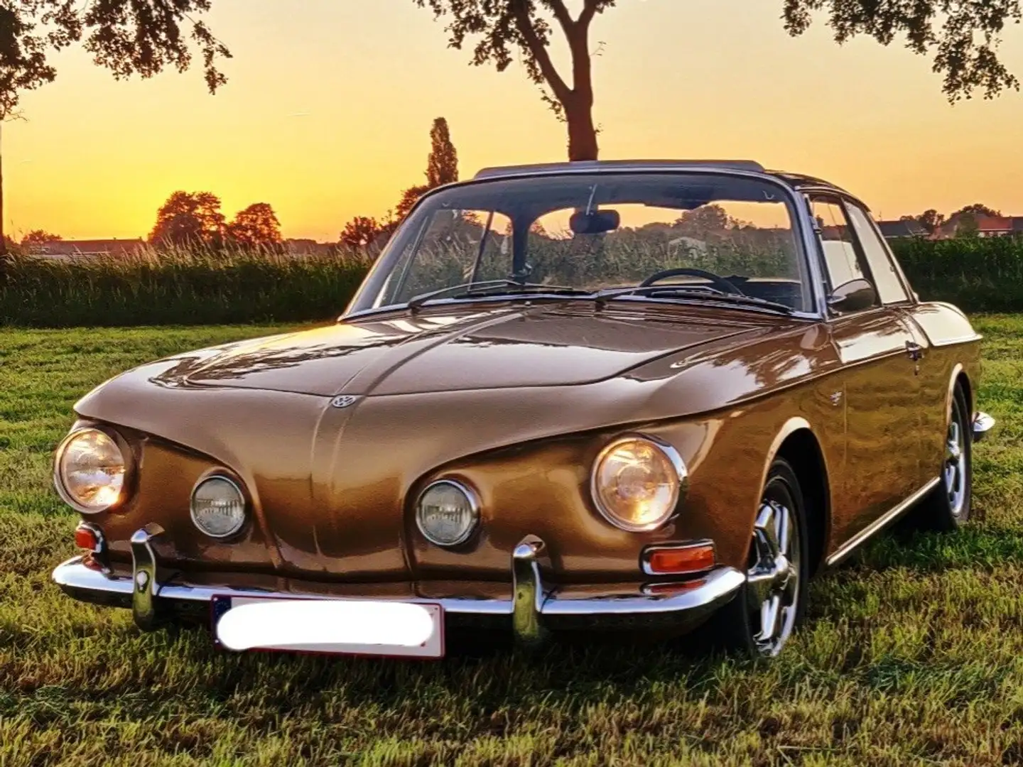 Volkswagen Karmann Ghia Volkswagen Karmann Ghia Type 34 Bronce - 1