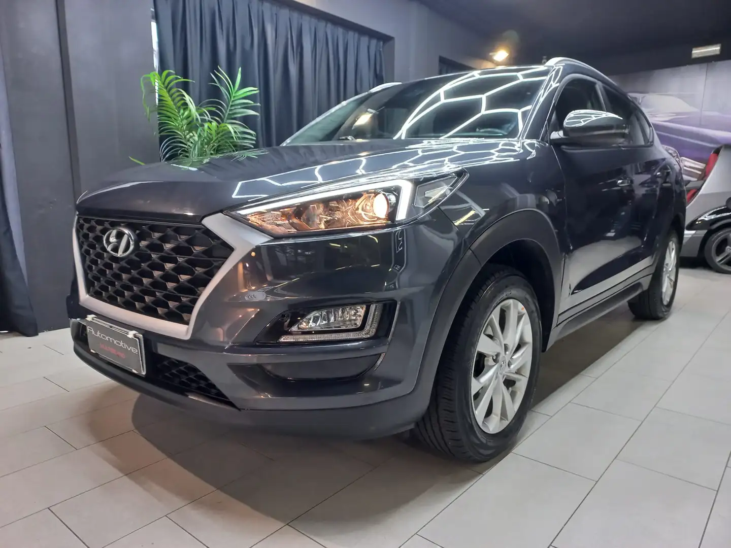 Hyundai TUCSON Tucson 1.6 gdi Xtech Comfort Pack 2wd 132cv my20 Grau - 1